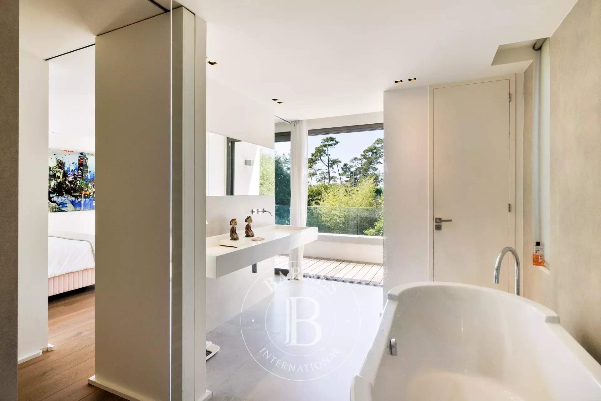 Anglet  - Maison 6 Pi&egrave;ces 5 Chambres - picture 15