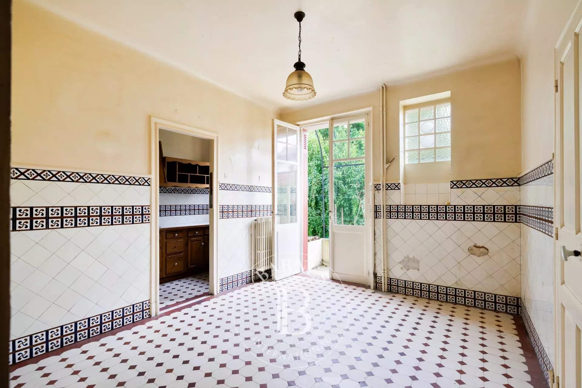 Bayonne  - House 7 Bedrooms - picture 12