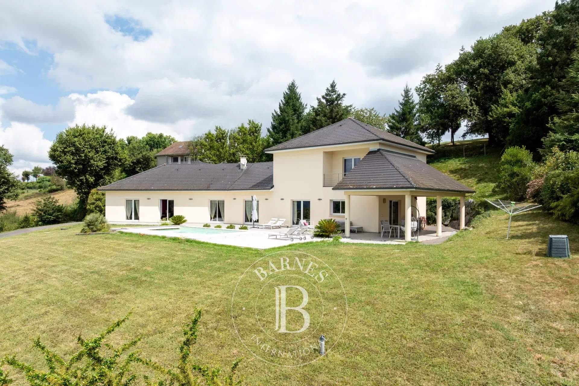 Pau  - Casa 10 Cuartos 4 Habitaciones - picture 5