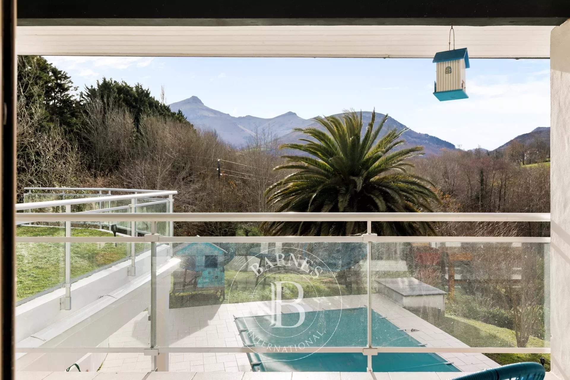 Urrugne  - Maison 6 Pi&egrave;ces 5 Chambres - picture 2