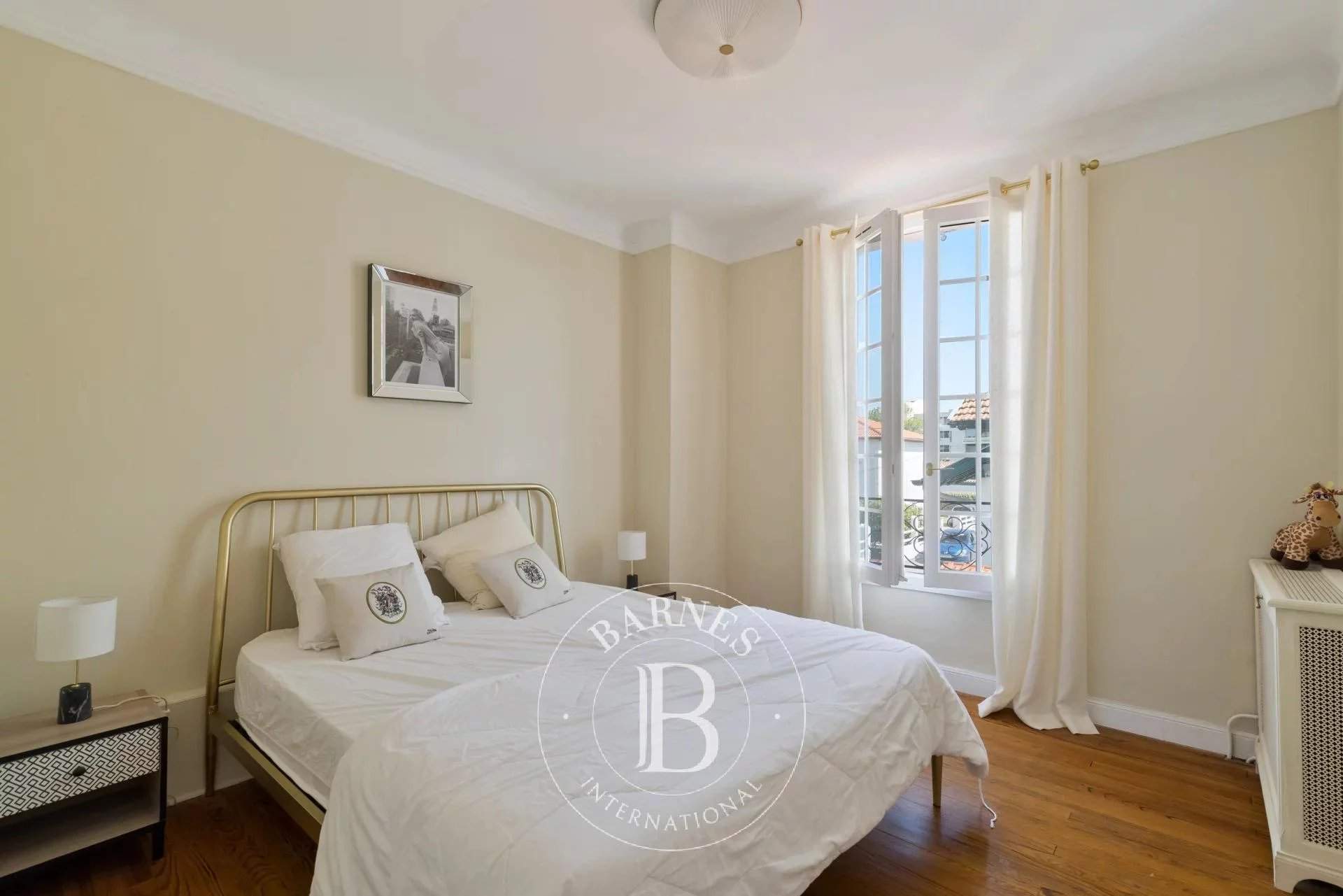 Biarritz  - House 6 Bedrooms - picture 16