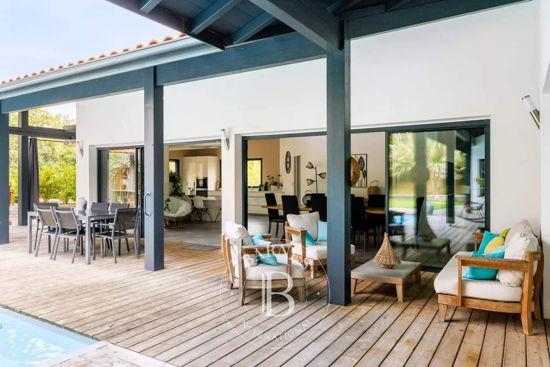 Ahetze  - Maison 8 Pi&egrave;ces 4 Chambres - picture 9