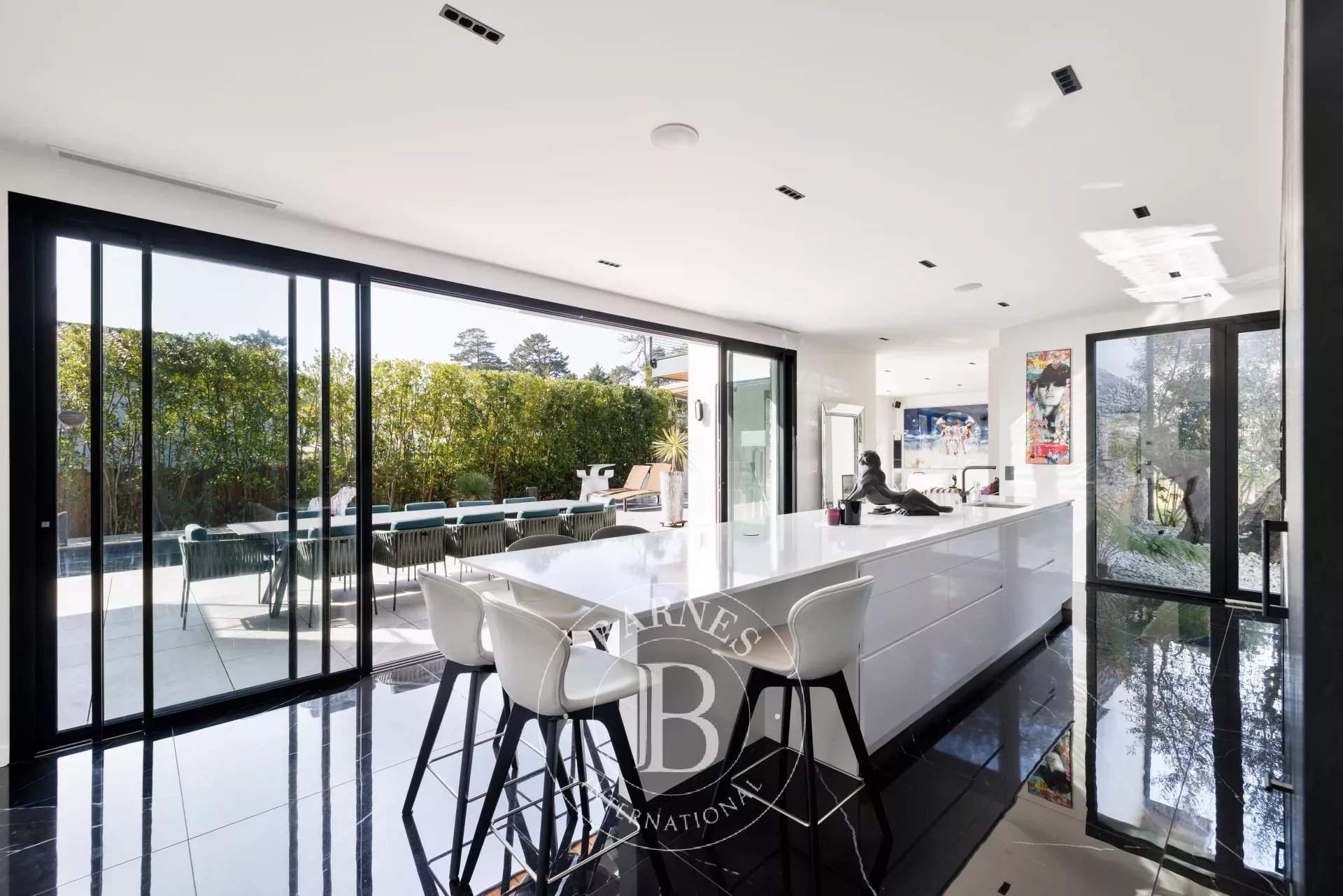 Anglet  - Maison 7 Pi&egrave;ces 3 Chambres - picture 10