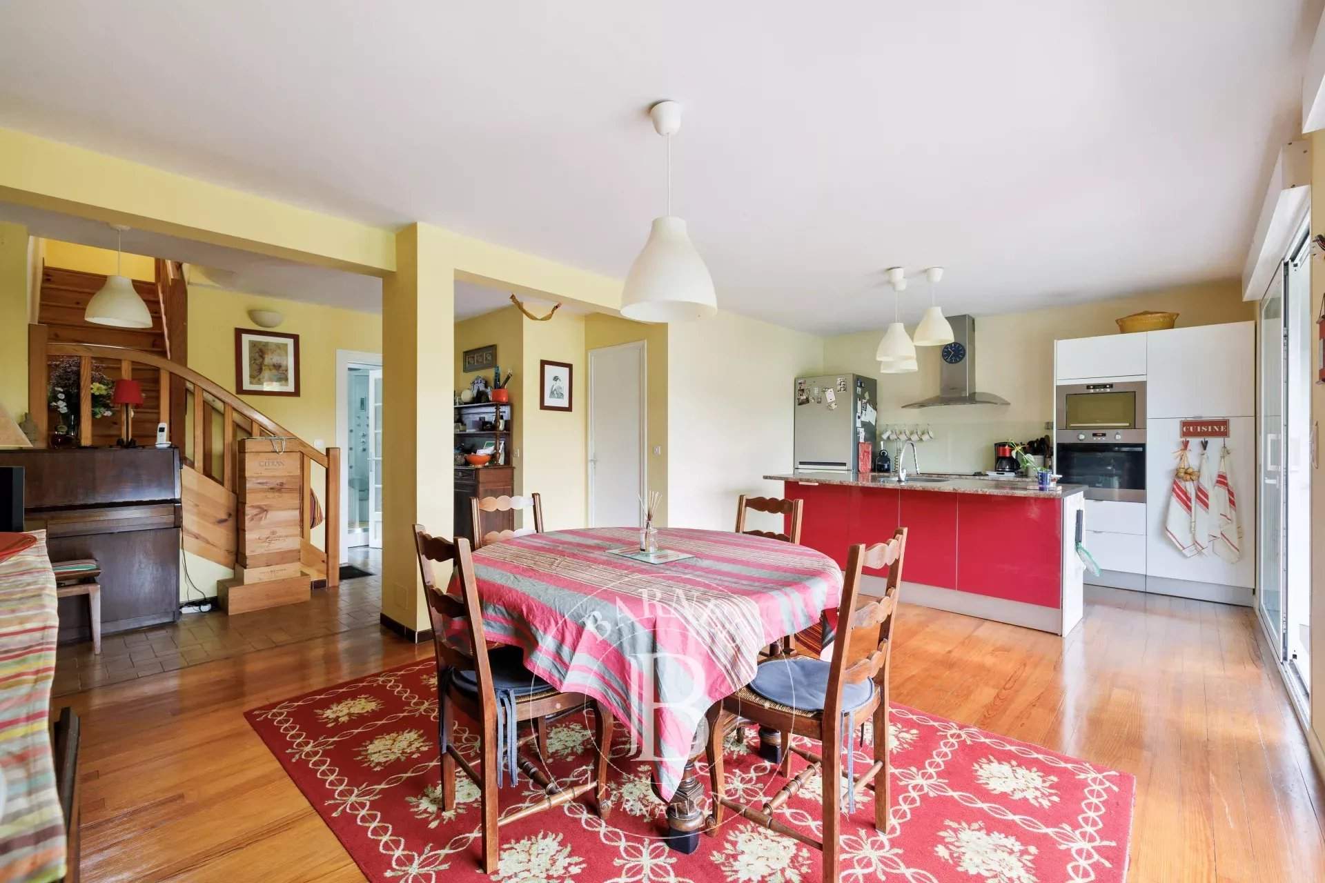 Ascain  - Maison 9 Pièces 6 Chambres - picture 16