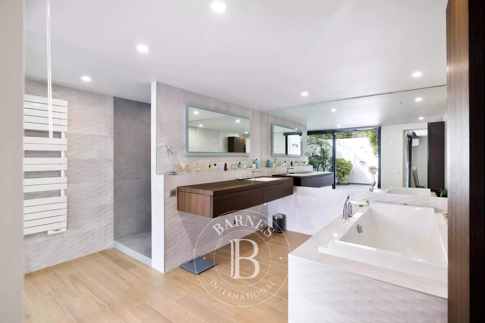 Anglet  - Maison 6 Pi&egrave;ces 4 Chambres - picture 14