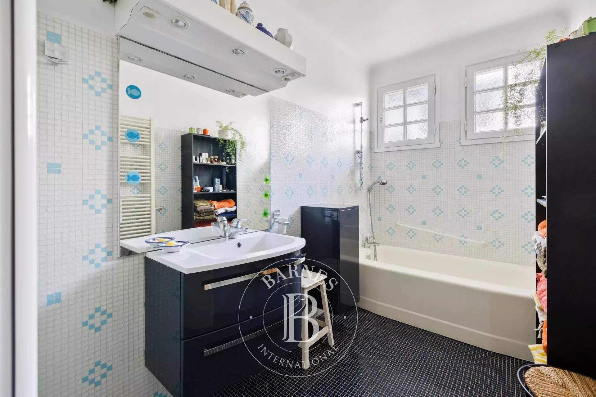 Ascain  - Maison 9 Pièces 6 Chambres - picture 12