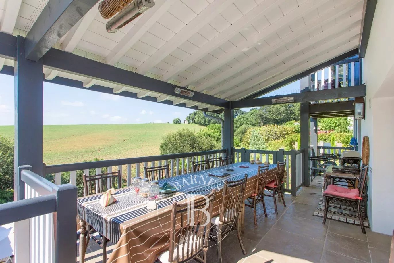 Arbonne  - Maison 7 Pièces 6 Chambres - picture 9