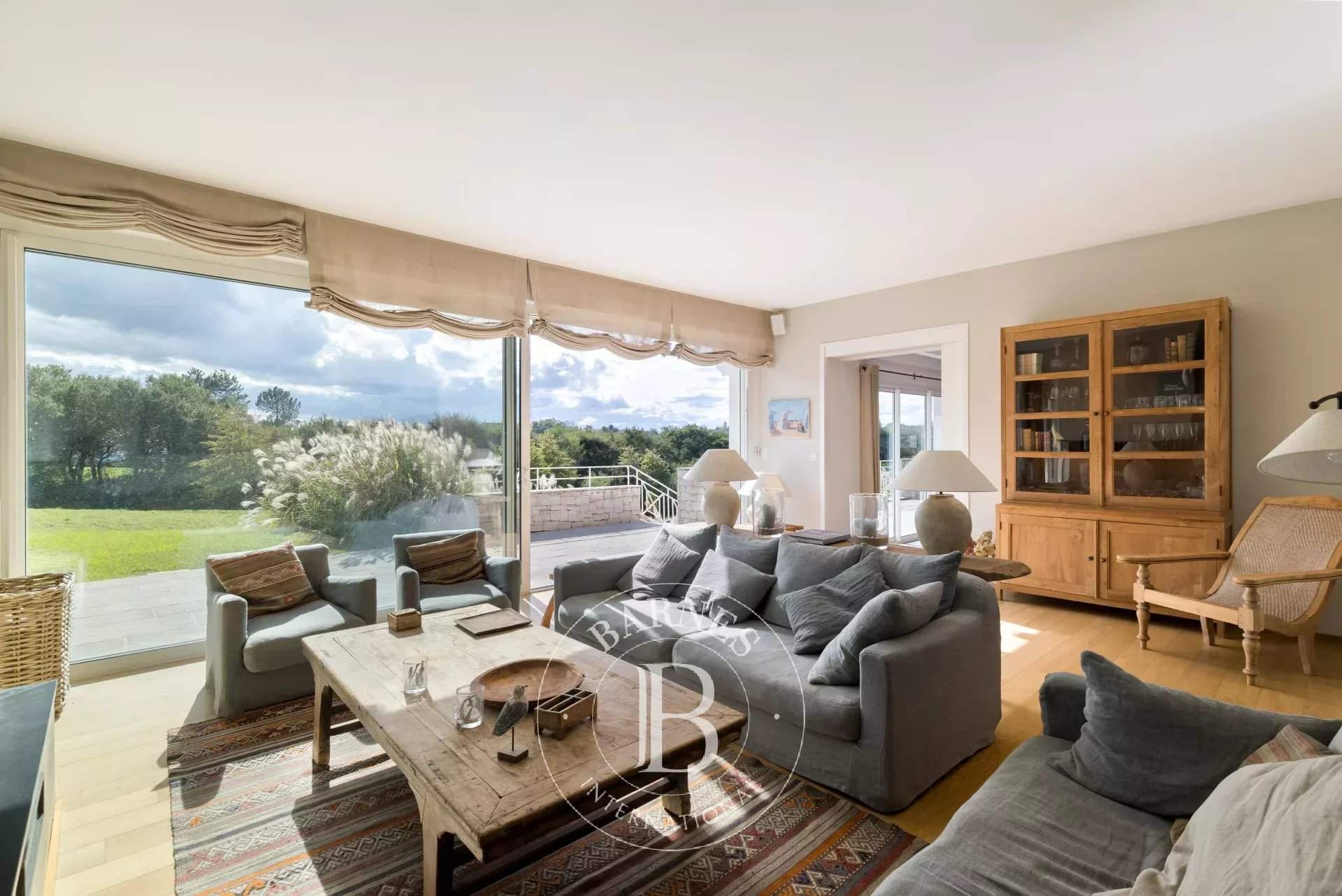 Arbonne  - House 6 Bedrooms - picture 11