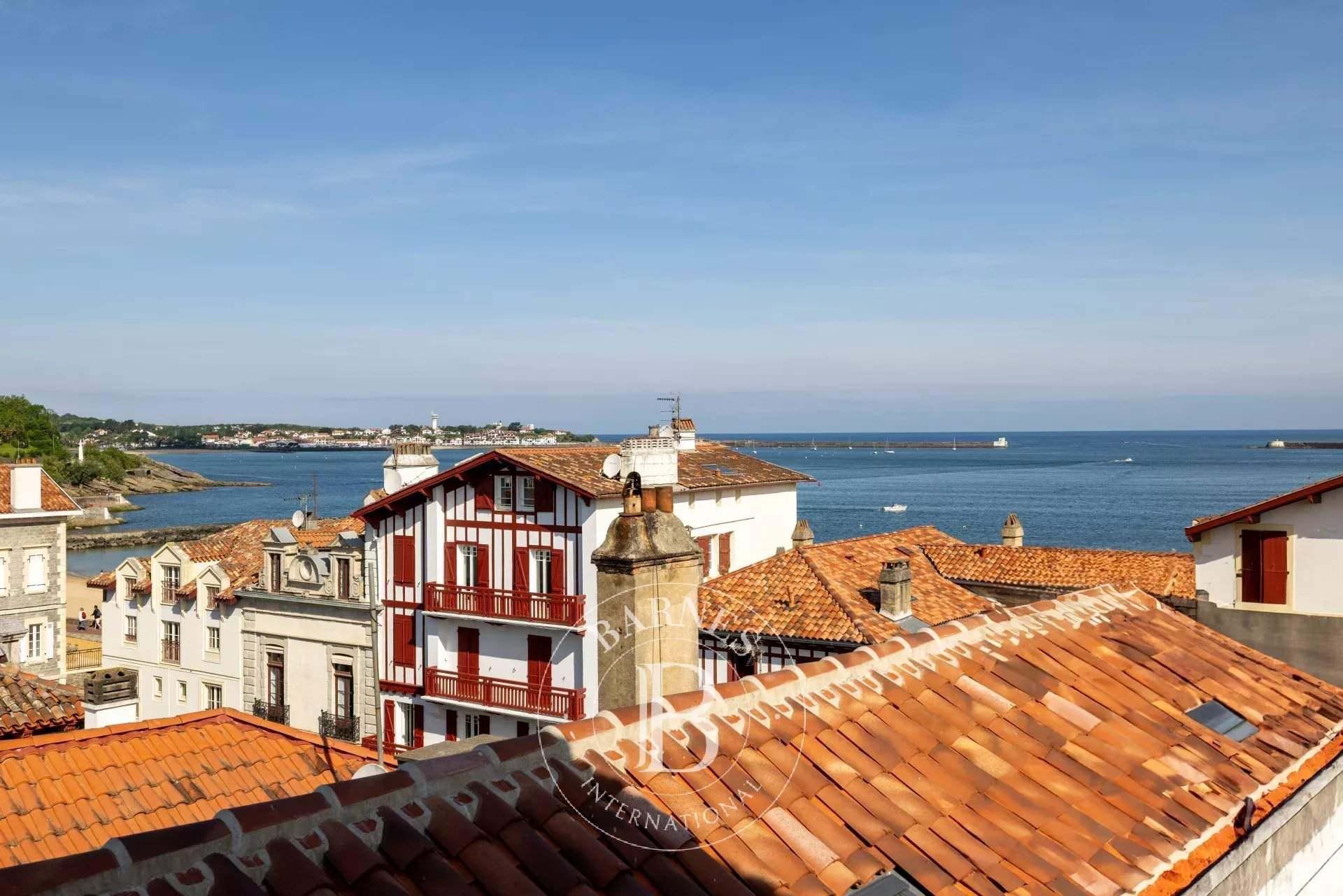 Saint-Jean-de-Luz  - Maison 20 Pièces - picture 11