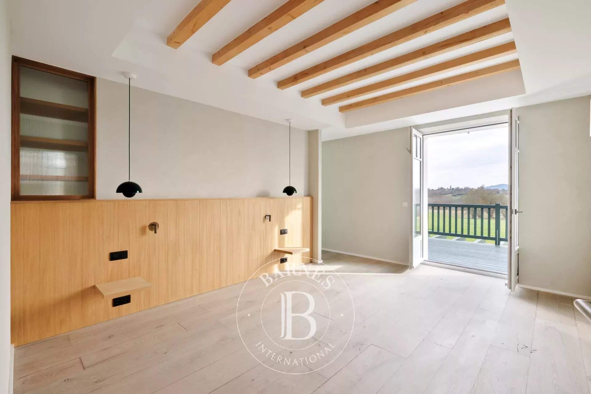 Arbonne  - Maison 10 Pièces 6 Chambres - picture 16
