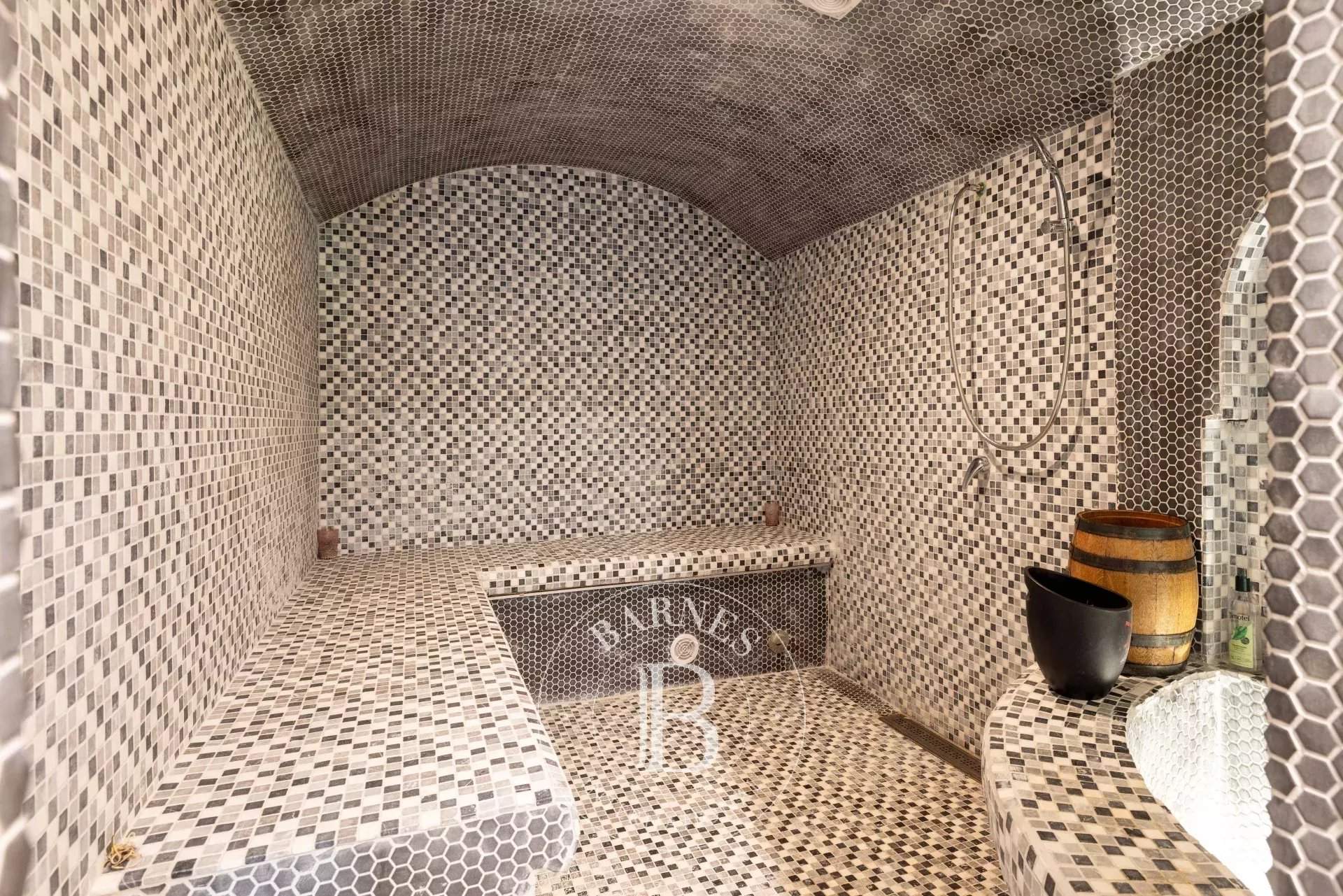 Bardos  - Property 6 Bedrooms - picture 20