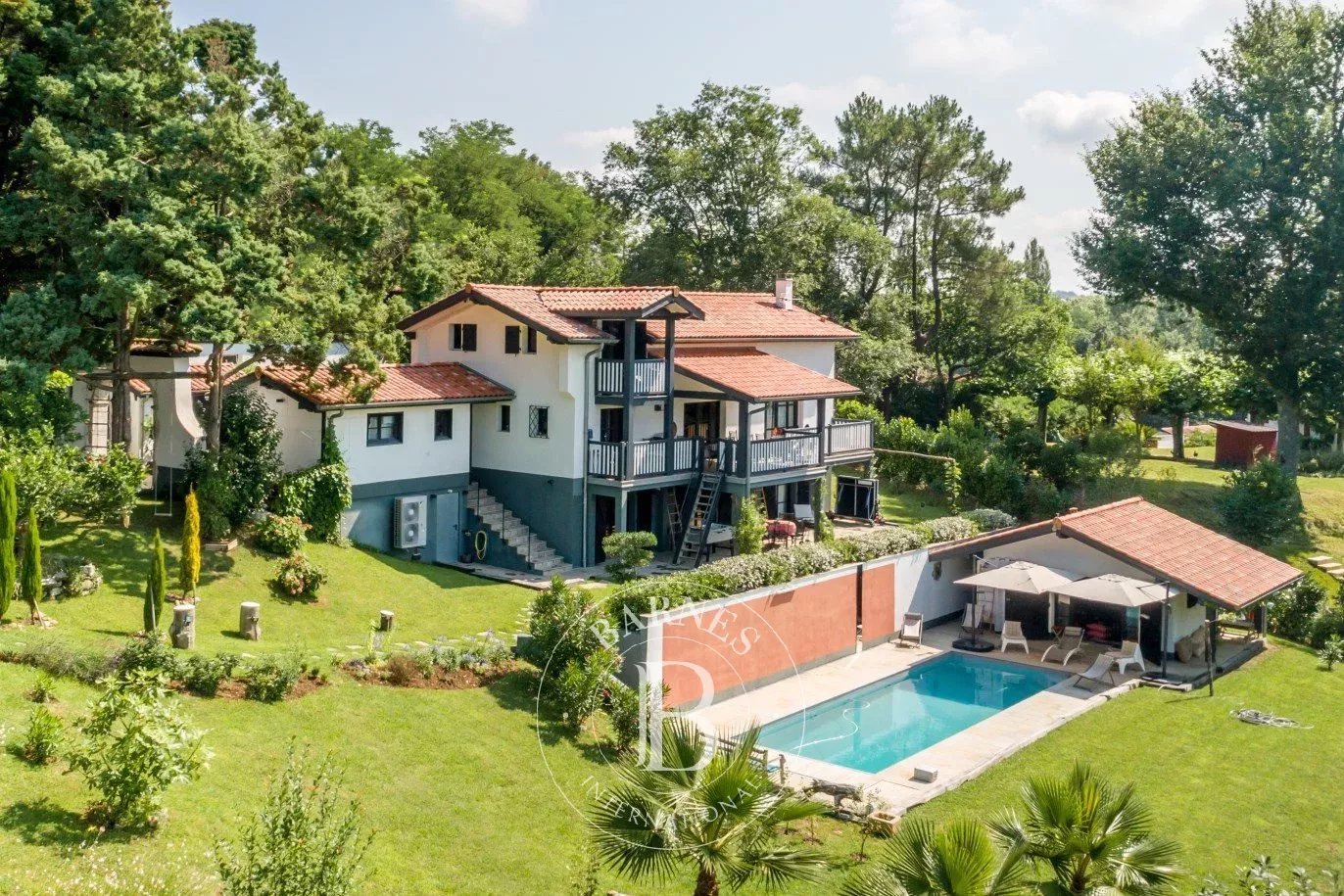 Arbonne  - Maison 7 Pièces 6 Chambres - picture 2