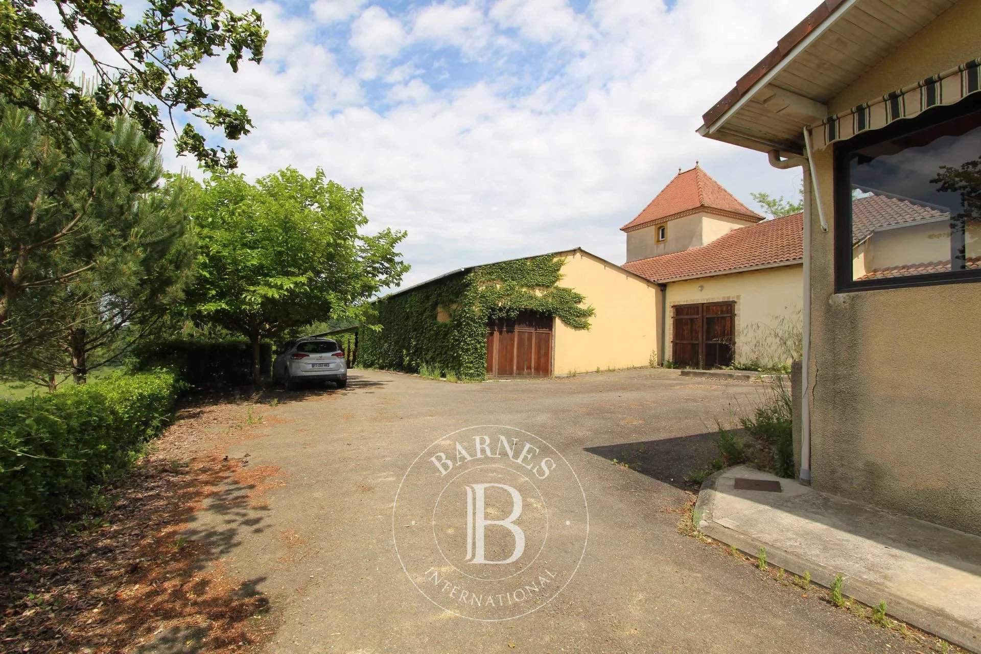 Garlin  - Property 4 Bedrooms - picture 12
