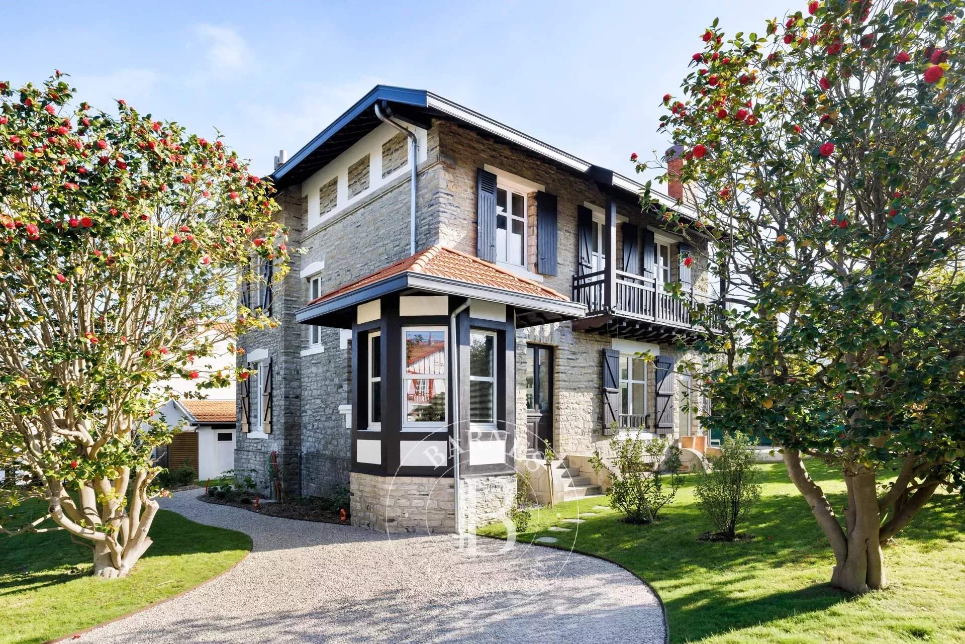 CAMÉLIA - Villa with heated swimming pool and a seventies-inspired style, perfect for 8 guests - Biarritz picture 5