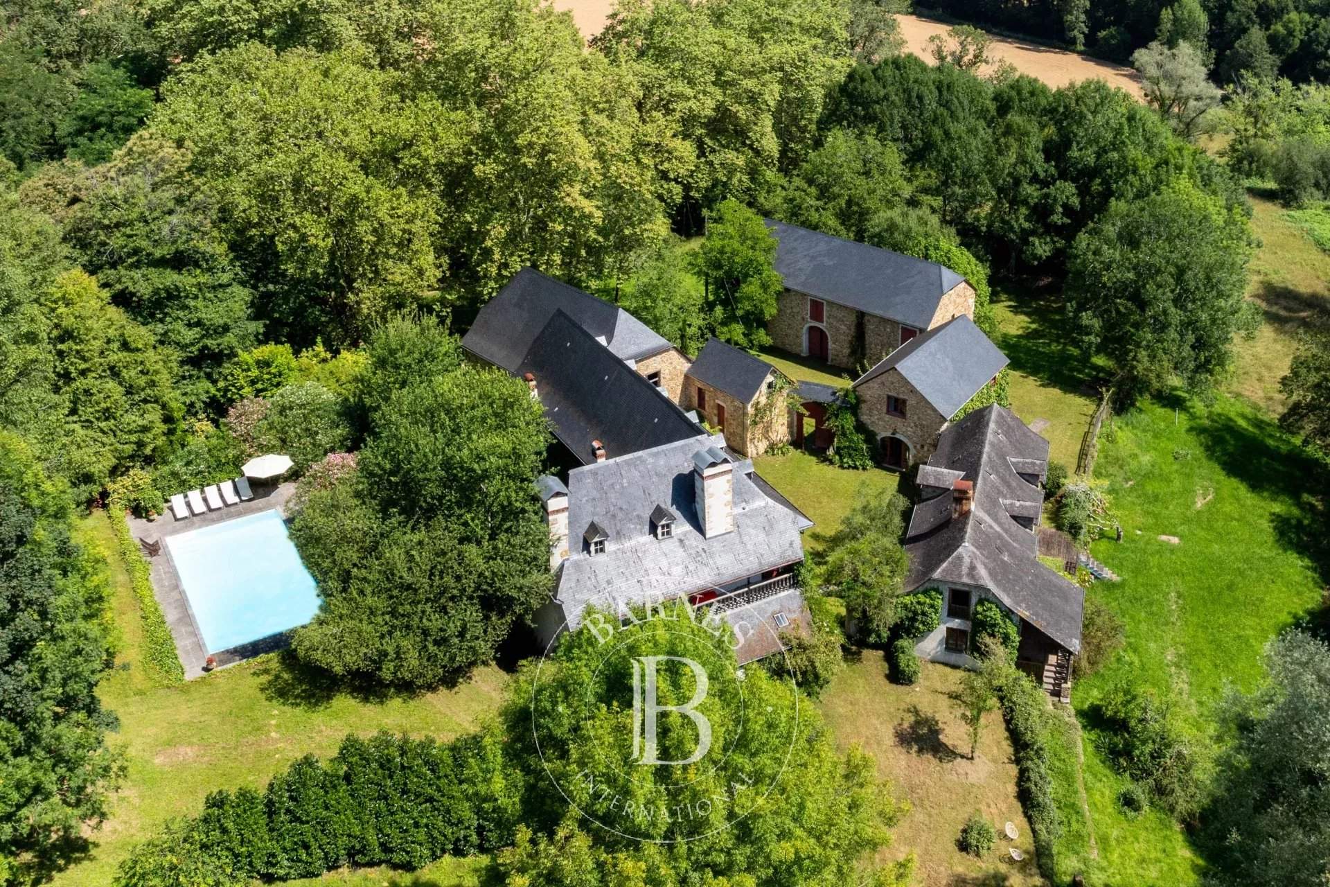 Pau  - Propriété  - picture 3