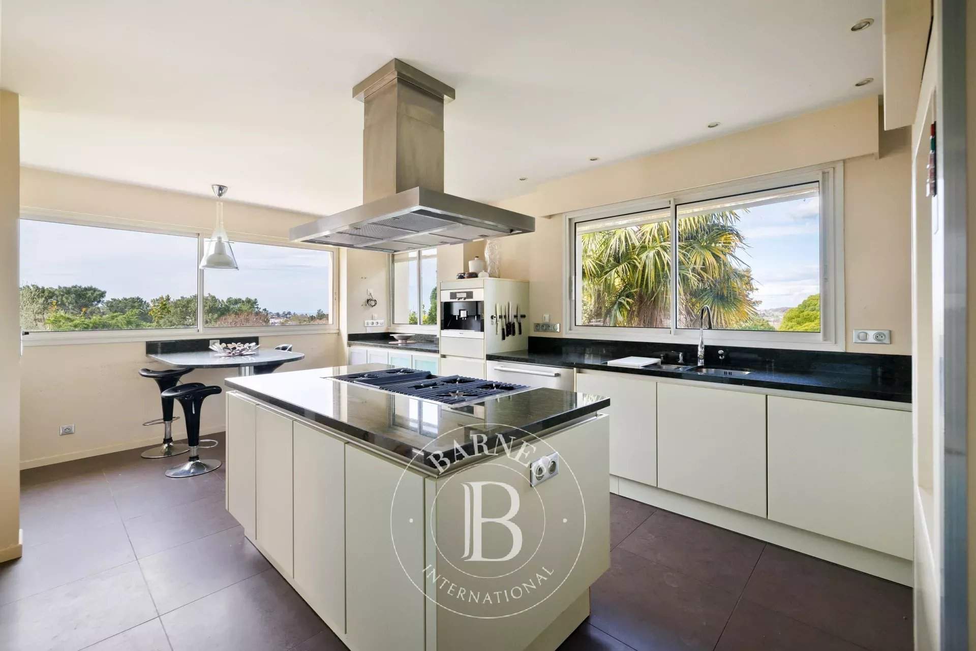 Ciboure  - Maison 9 Pi&egrave;ces 5 Chambres - picture 13