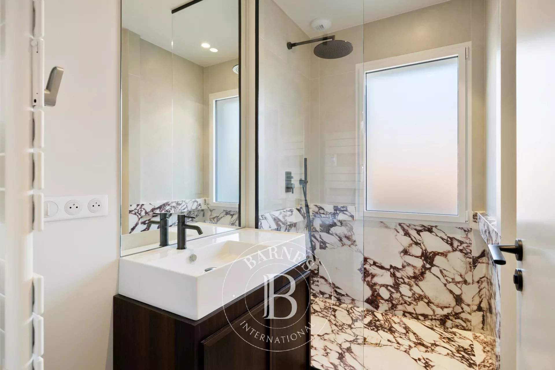 Anglet  - Maison 7 Pi&egrave;ces 4 Chambres - picture 15