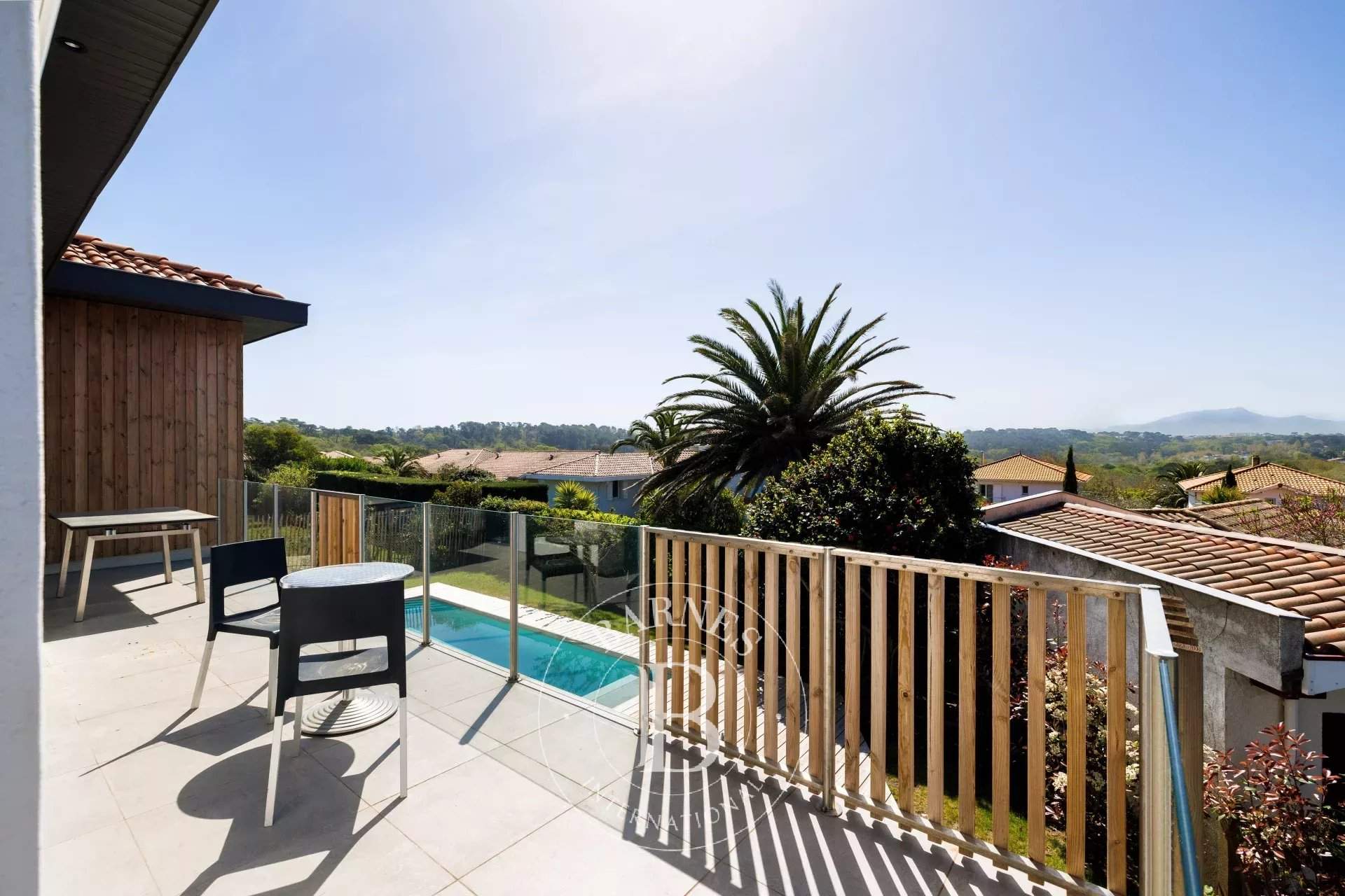 Biarritz  - Maison 6 Pi&egrave;ces 4 Chambres - picture 1