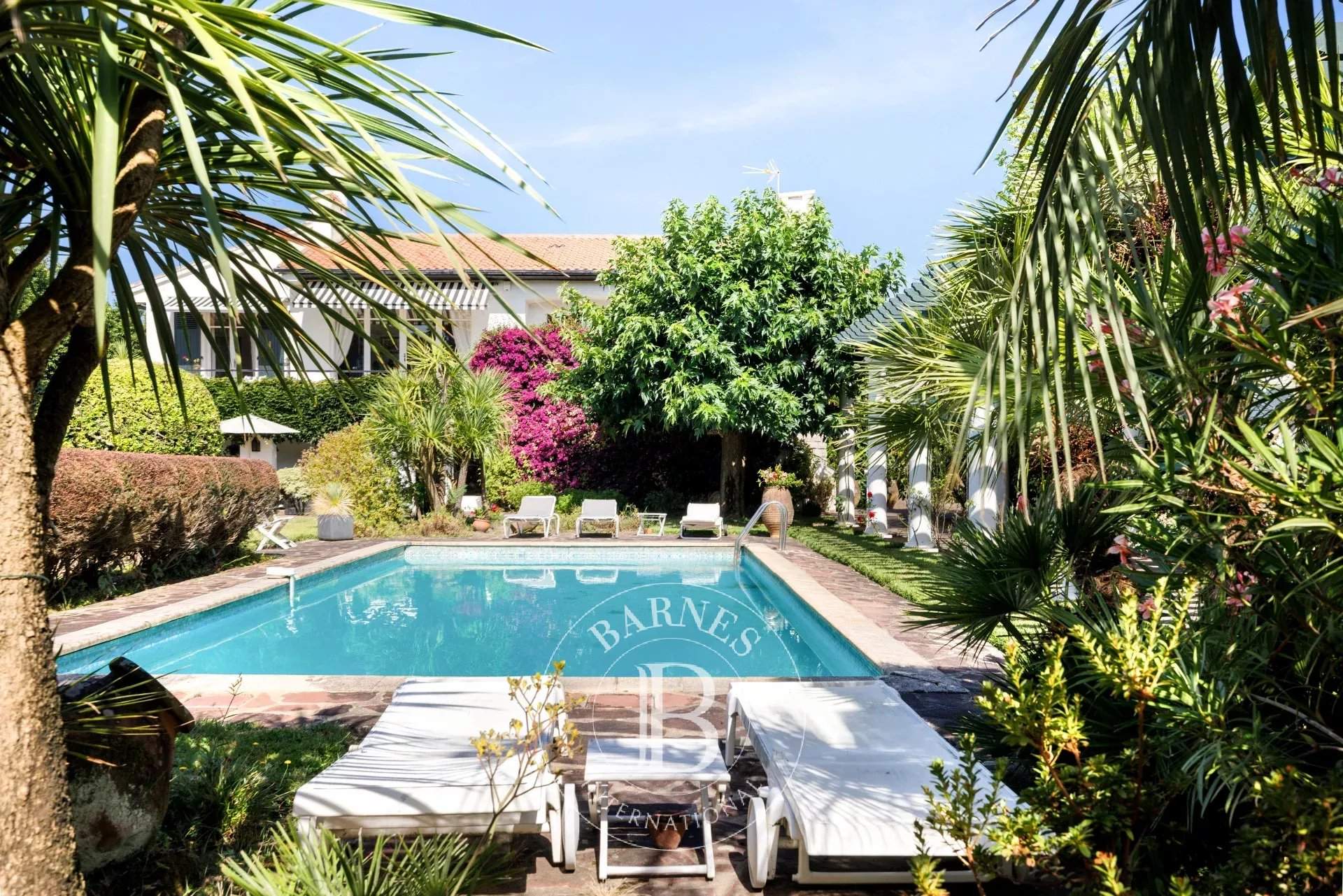 Anglet  - Maison 10 Pi&egrave;ces 5 Chambres - picture 10