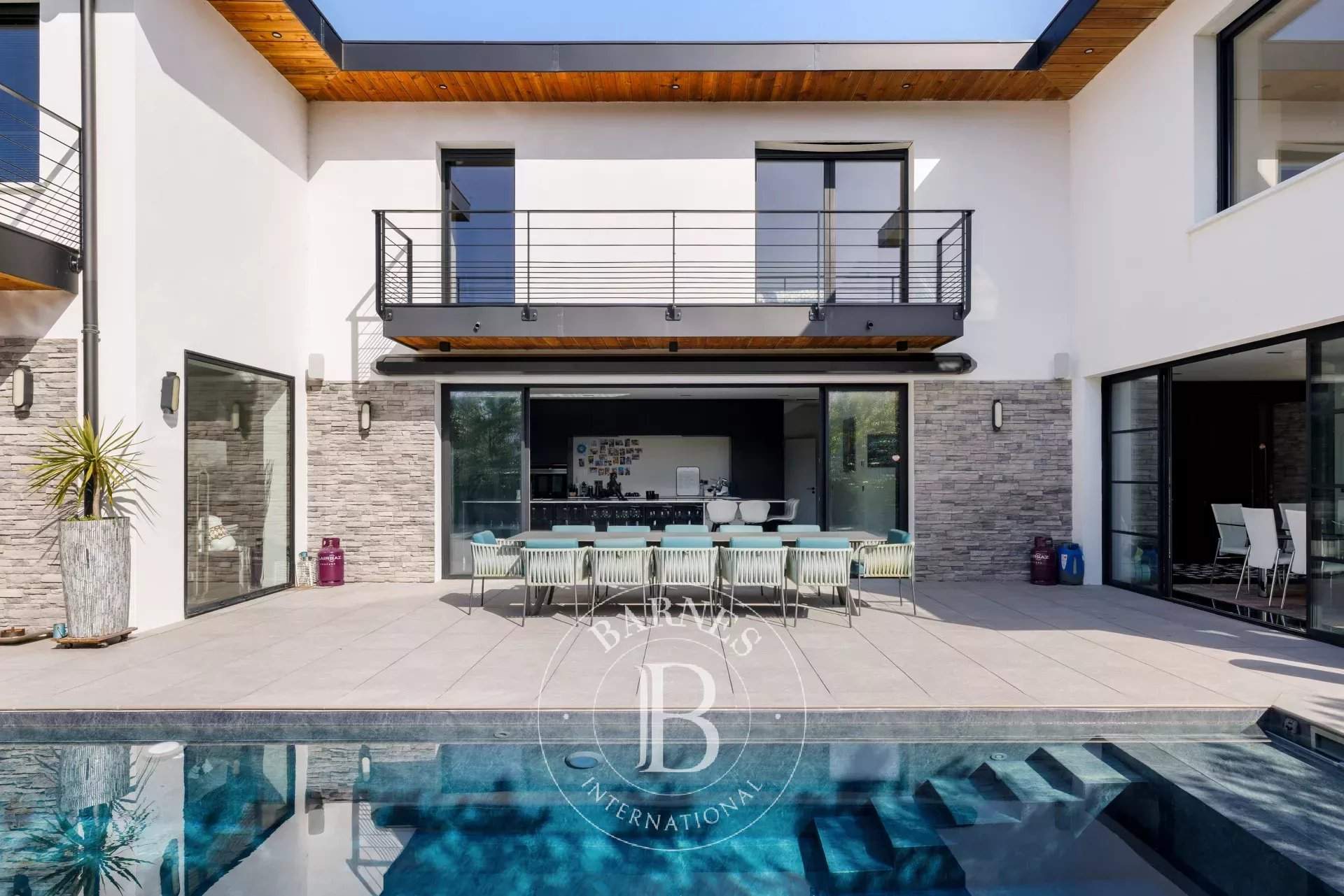 Anglet  - Maison 7 Pi&egrave;ces 3 Chambres - picture 6