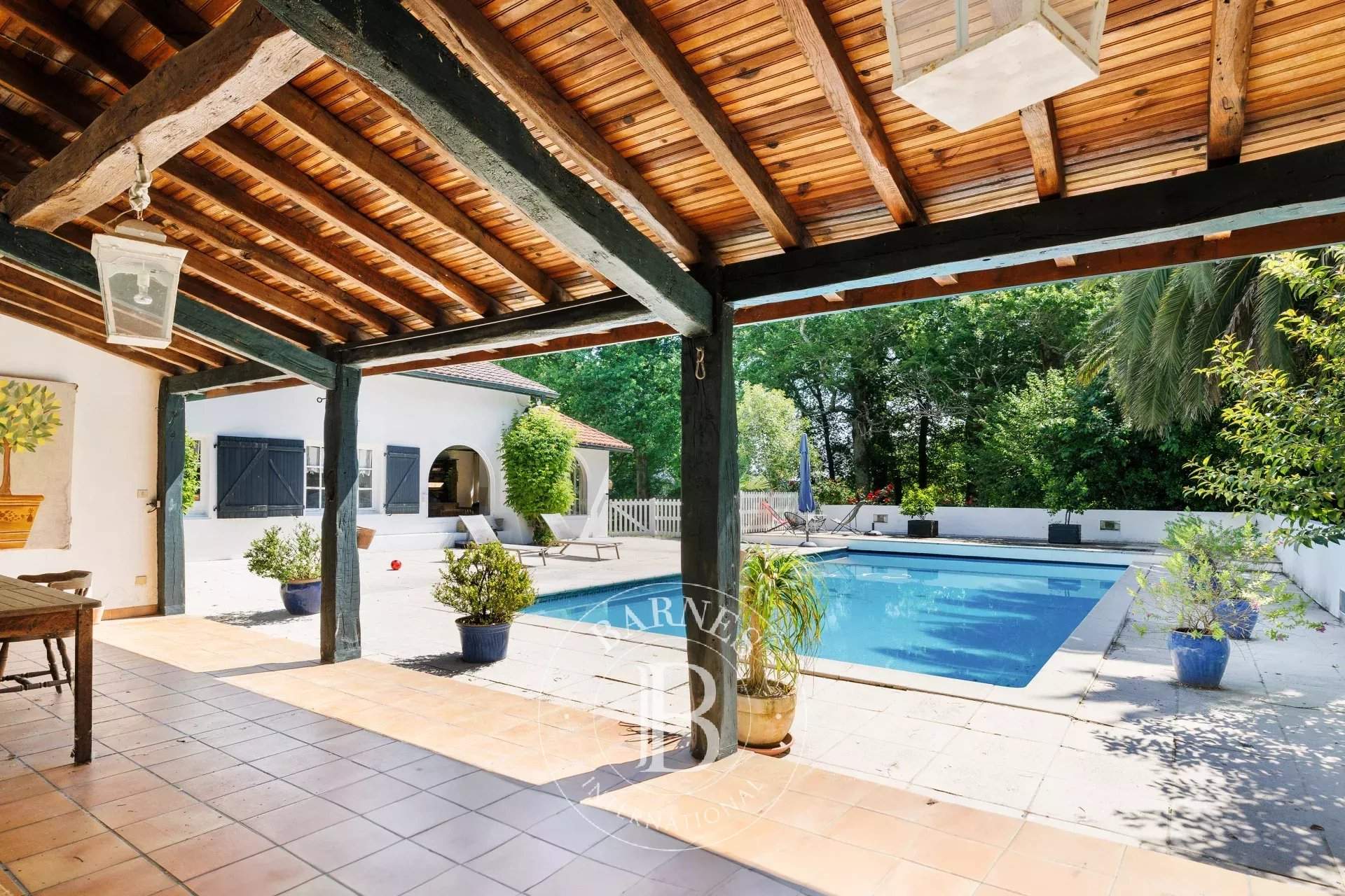 Bayonne  - Maison 11 Pi&egrave;ces 5 Chambres - picture 9