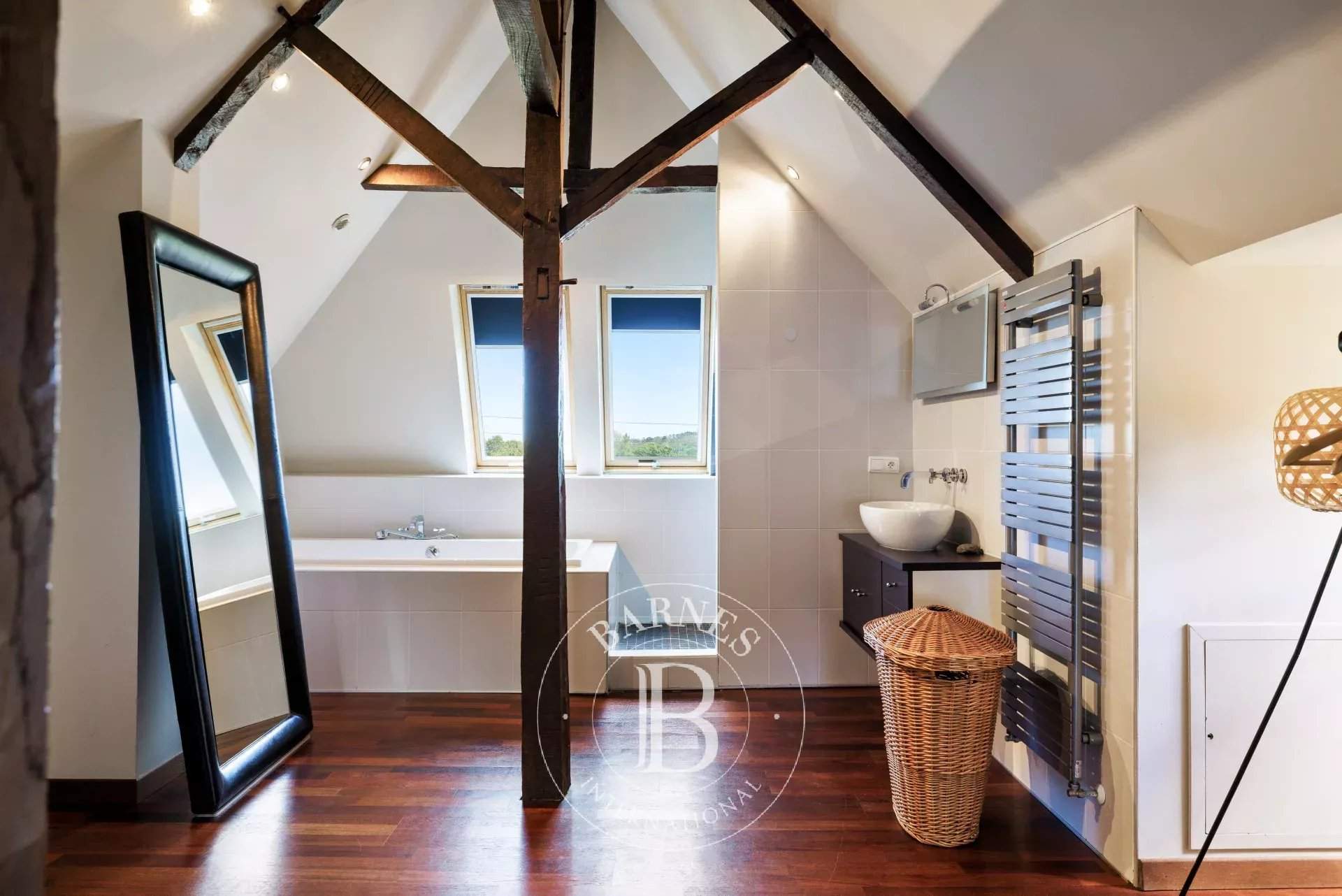 Oloron-Sainte-Marie  - Maison de village 12 Pi&egrave;ces 9 Chambres - picture 18