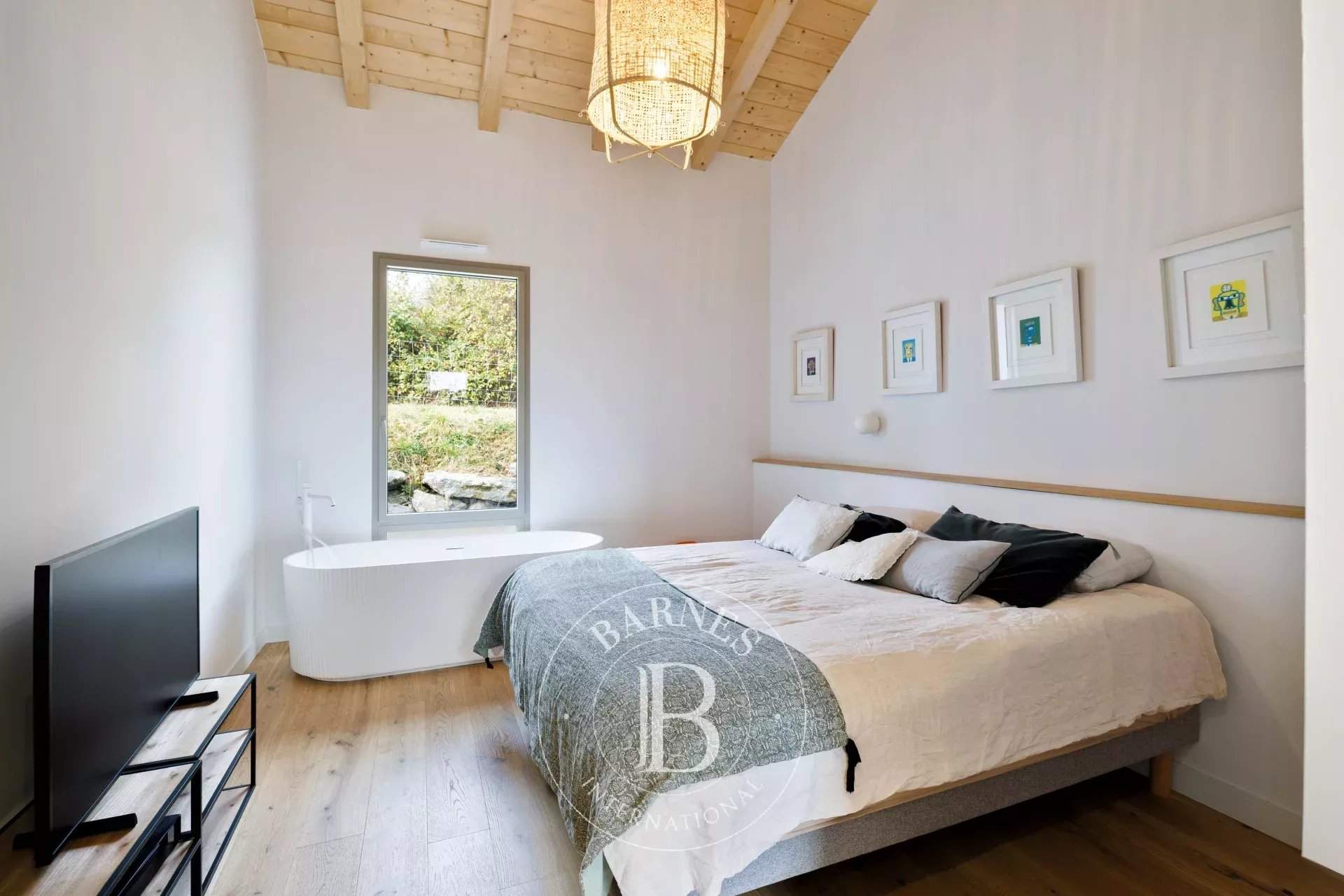 Bassussarry  - Maison 6 Pi&egrave;ces 5 Chambres - picture 13