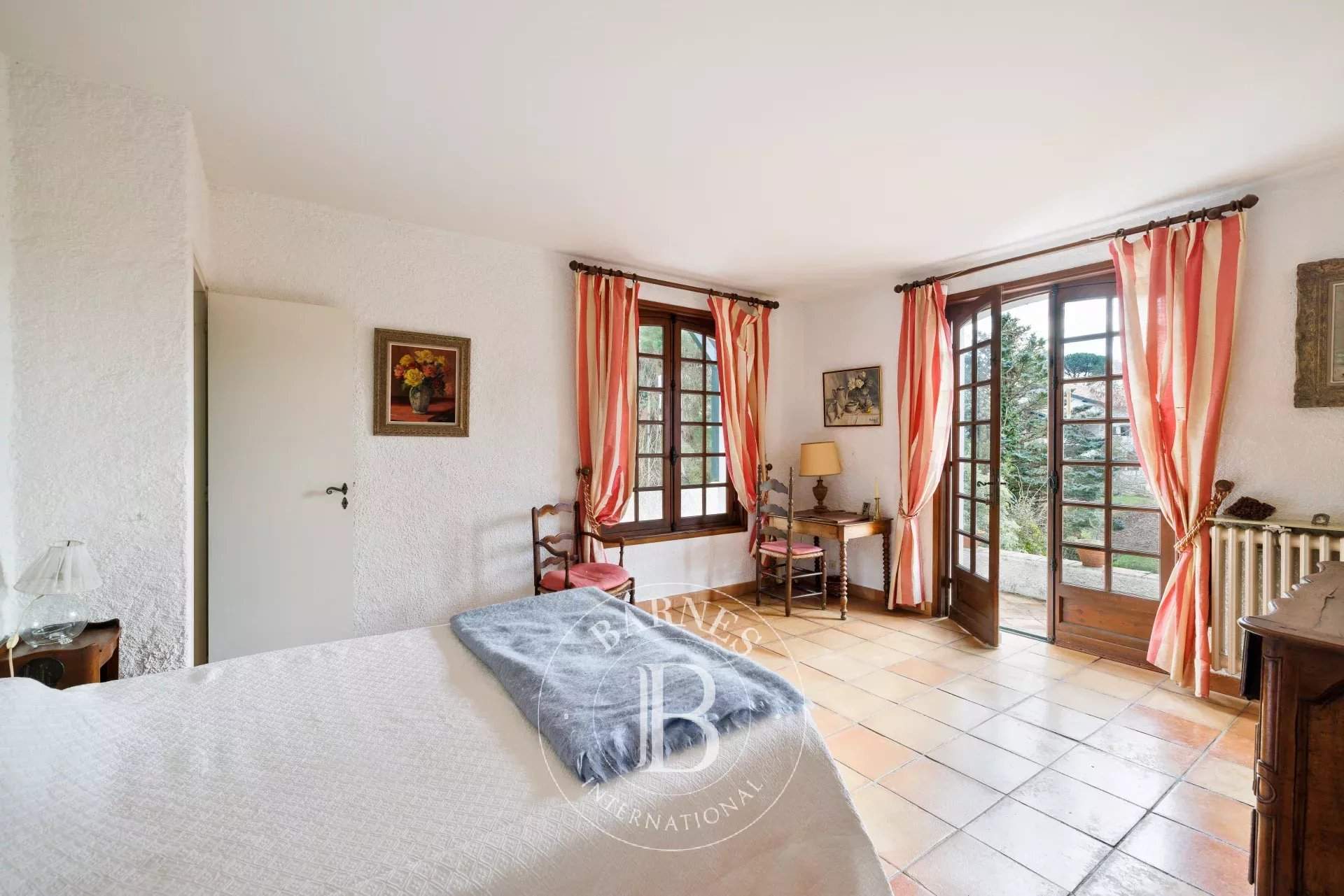 Arcangues  - Maison 5 Pi&egrave;ces 4 Chambres - picture 11