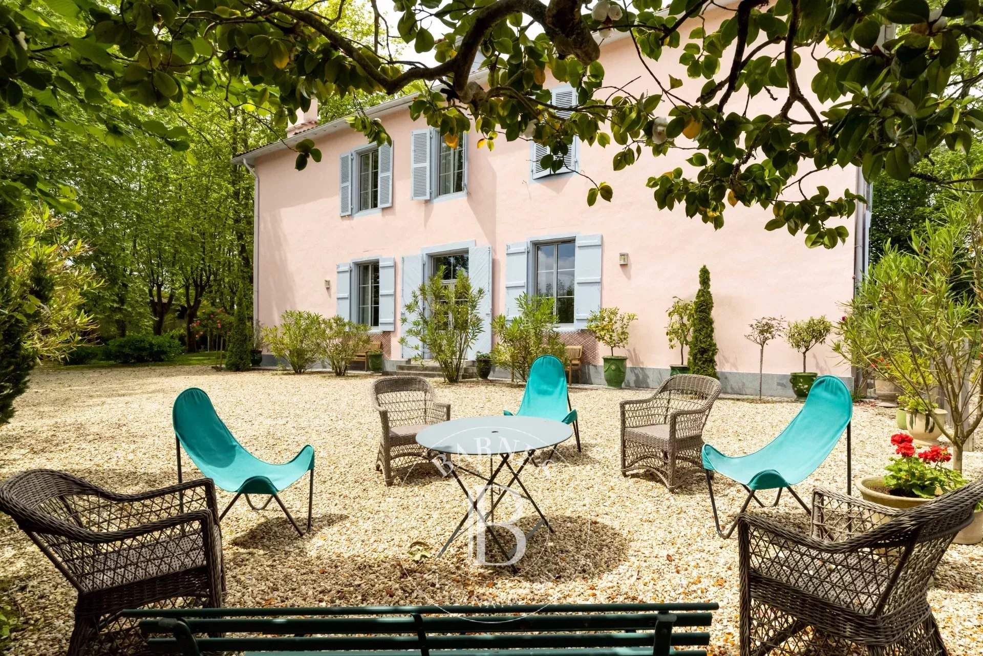 Saint-Pierre-d'Irube  - Maison 16 Pi&egrave;ces 10 Chambres - picture 4