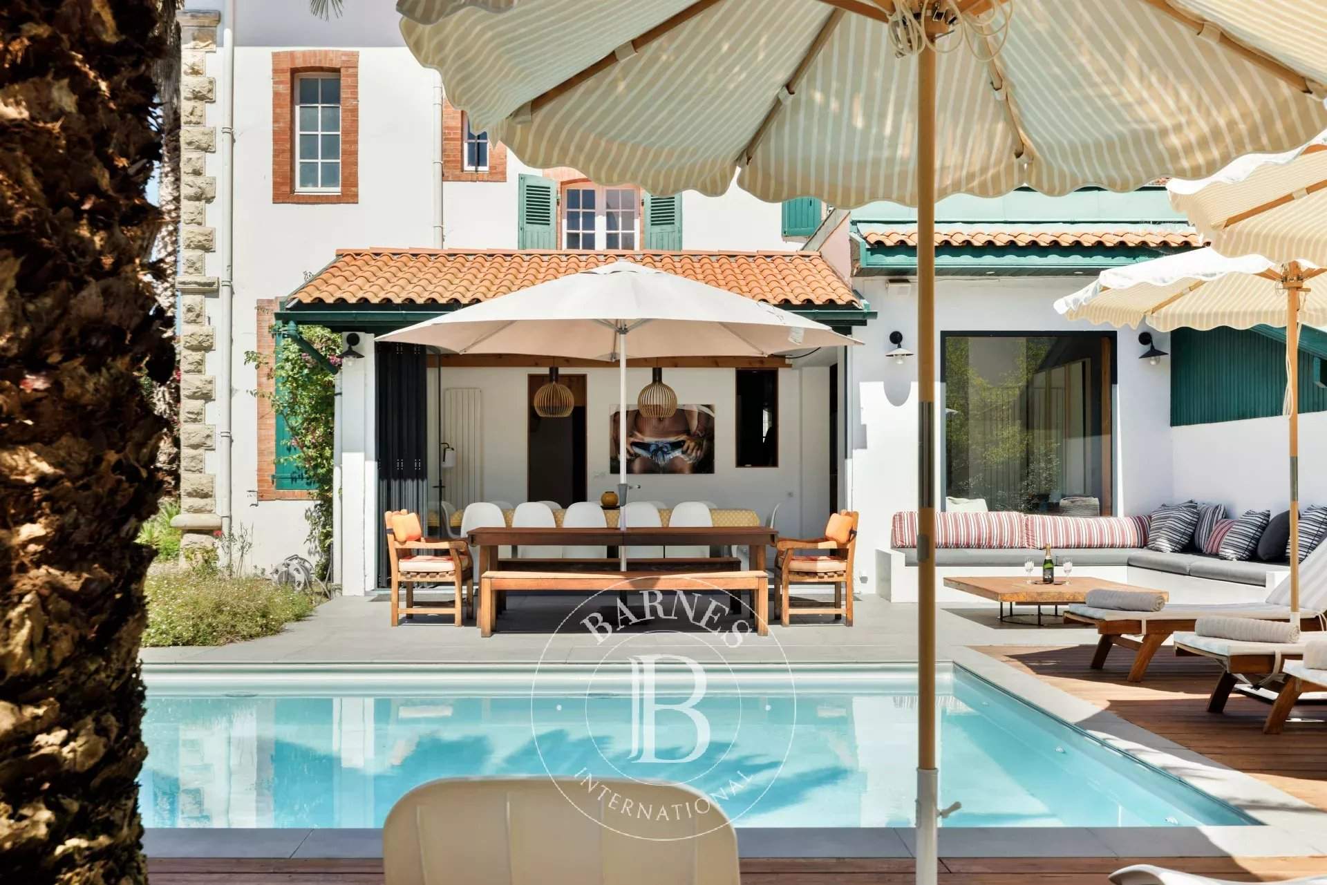 ÉMERAUDE - Superbe maison de 6 chambres avec piscine, ping pong, sauna à 5min de la plage de Biarritz picture 6