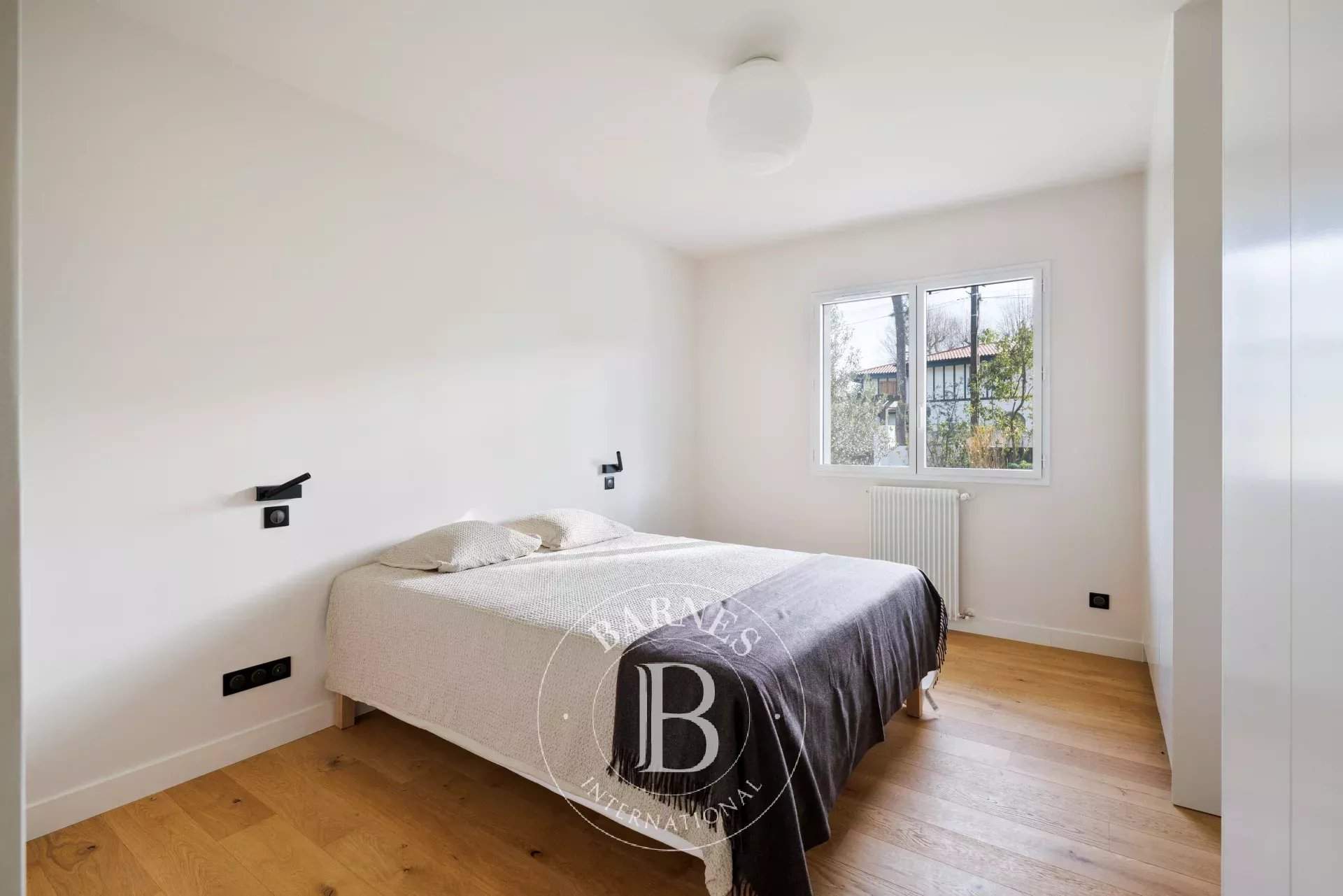 Anglet  - Maison 7 Pi&egrave;ces 4 Chambres - picture 13