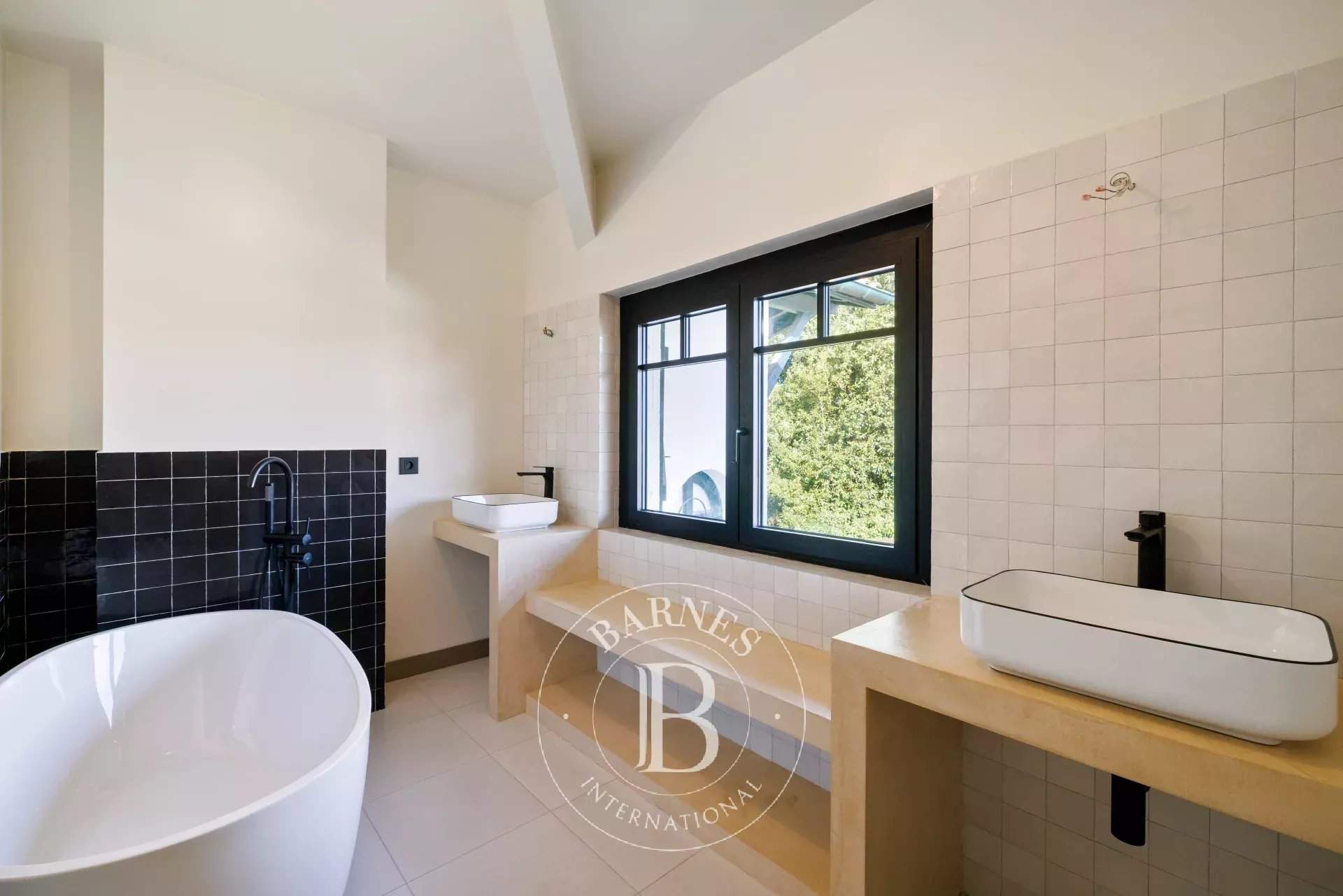 Biarritz  - Maison 8 Pi&egrave;ces 6 Chambres - picture 17