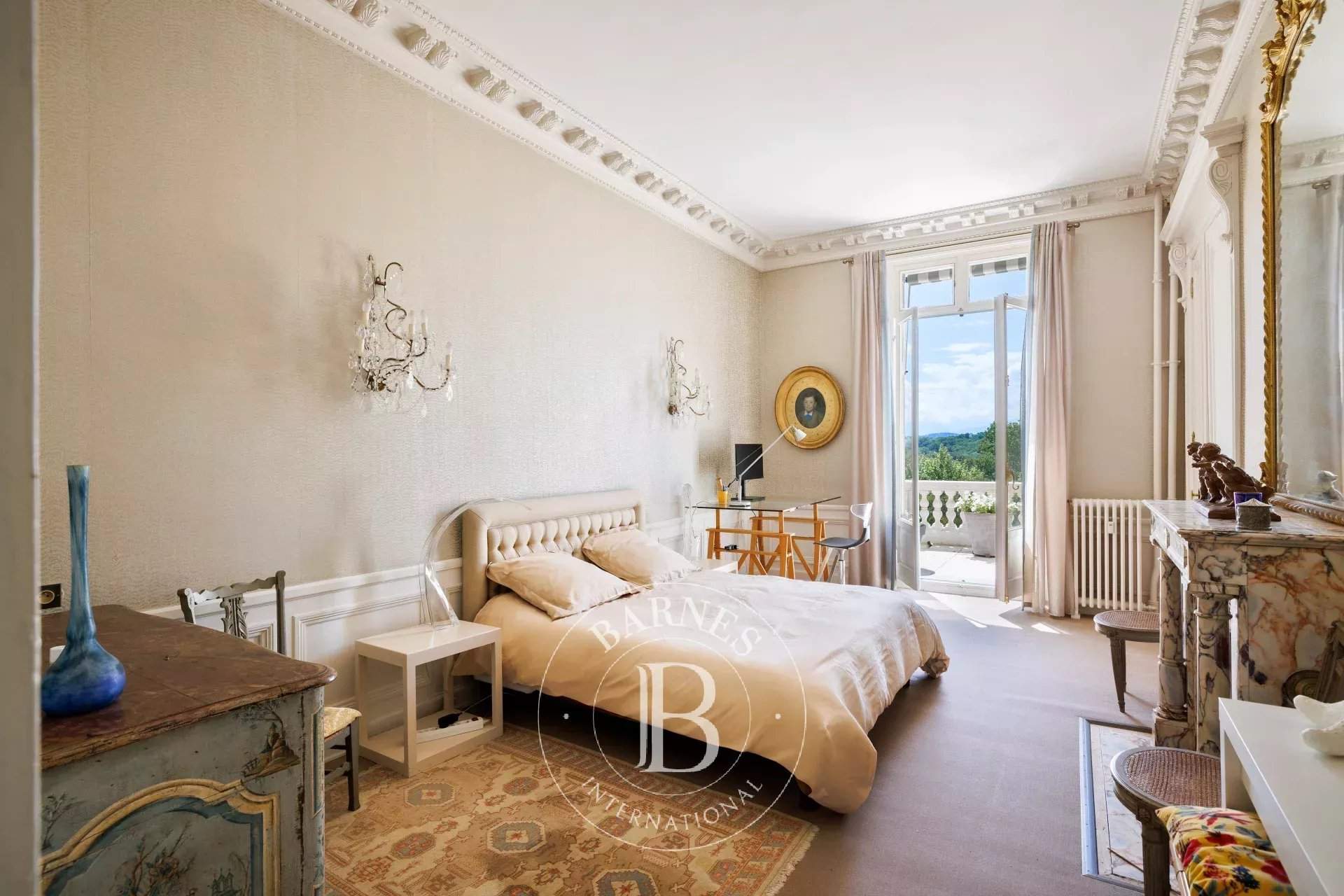 Pau  - Appartement 9 Pièces 3 Chambres - picture 15