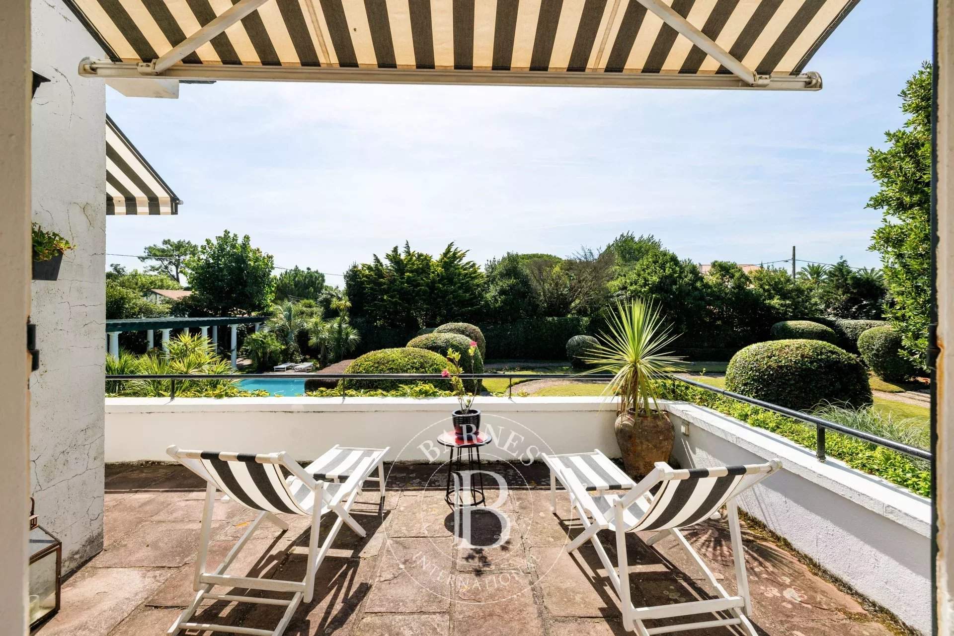 Anglet  - Maison 10 Pi&egrave;ces 5 Chambres - picture 6