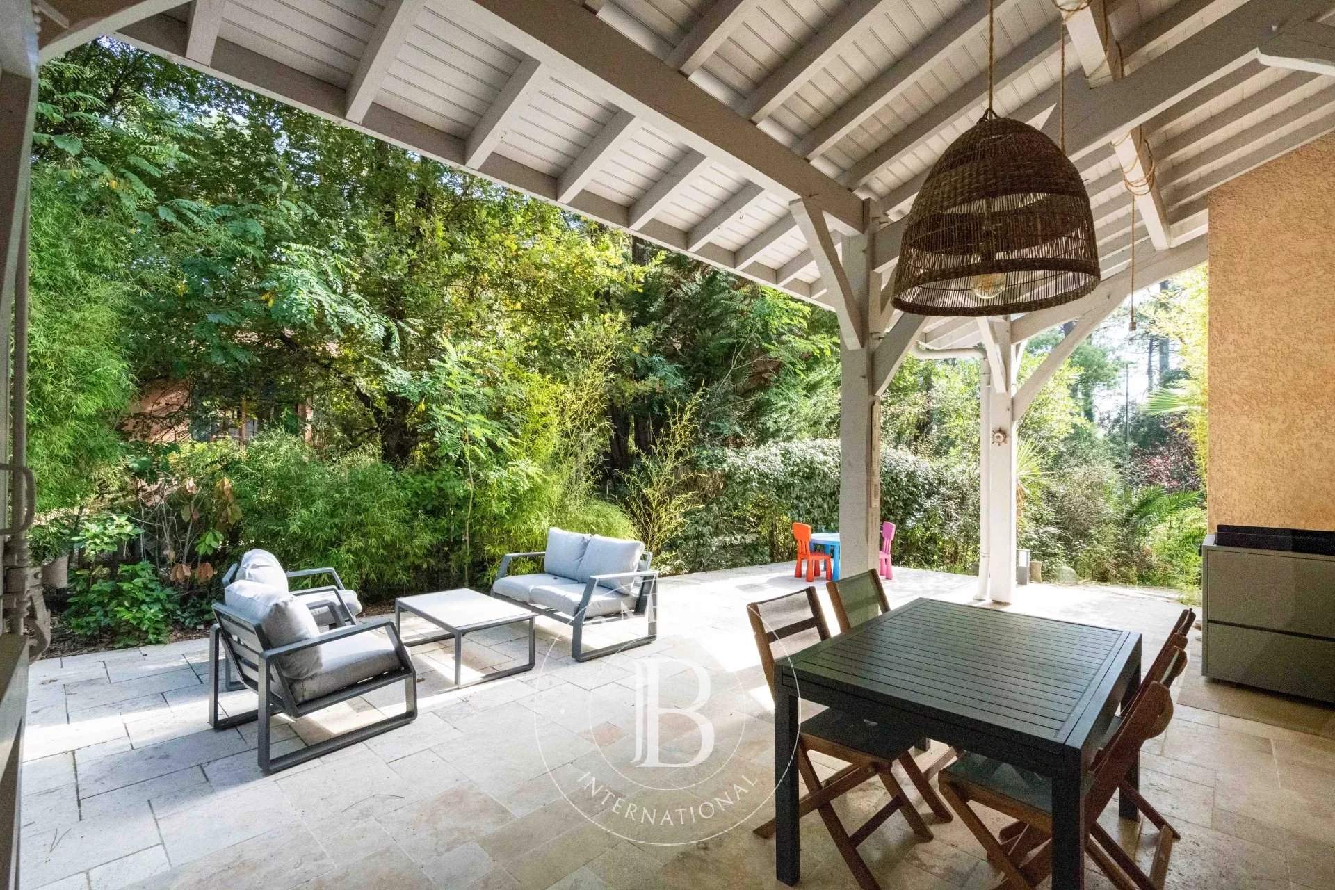 Hossegor  - Villa 7 Pi&egrave;ces 6 Chambres - picture 12