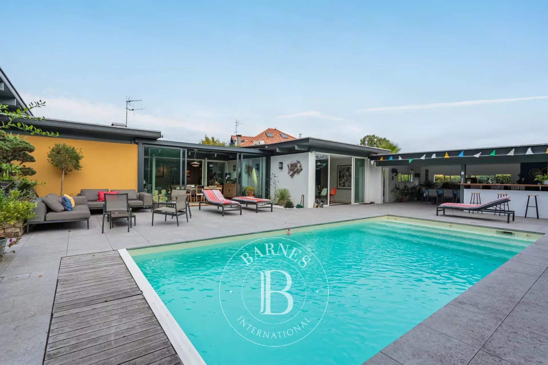 Anglet  - House 5 Bedrooms - picture 1