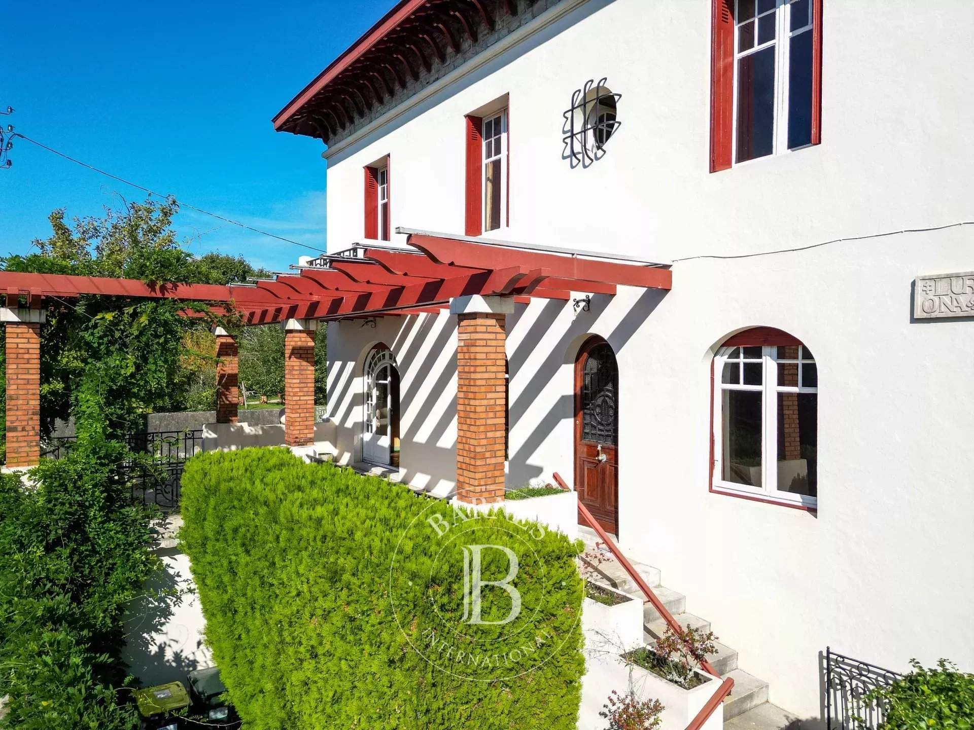 Bayonne  - House 7 Bedrooms - picture 3