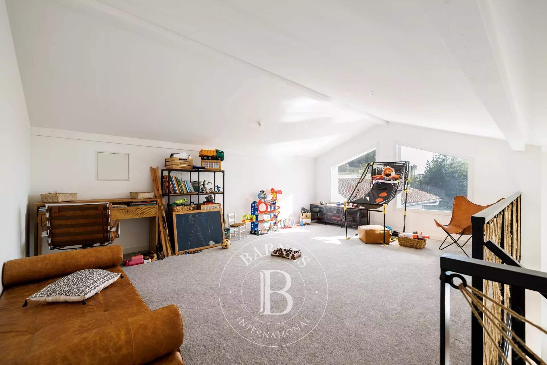 Villefranque  - Maison 5 Pi&egrave;ces 3 Chambres - picture 8