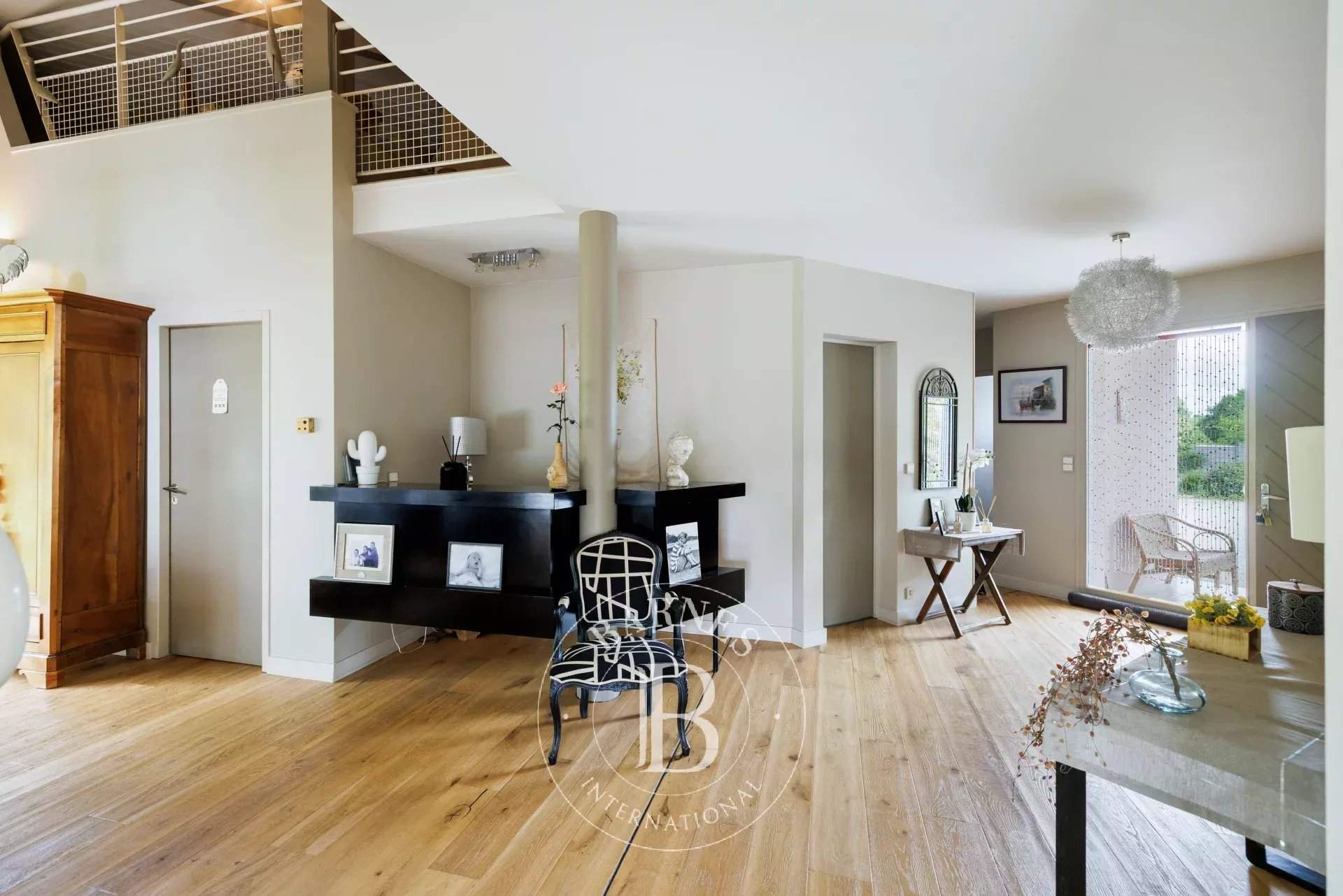 Saint-Vincent-de-Tyrosse  - Maison 6 Pi&egrave;ces 5 Chambres - picture 4