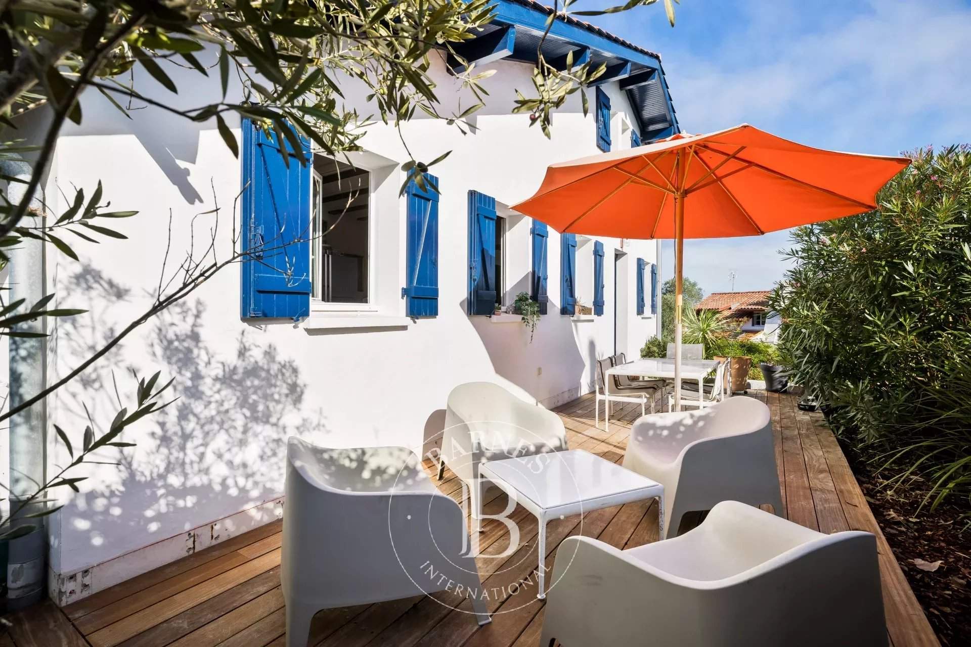 Guéthary  - House 5 Bedrooms - picture 1