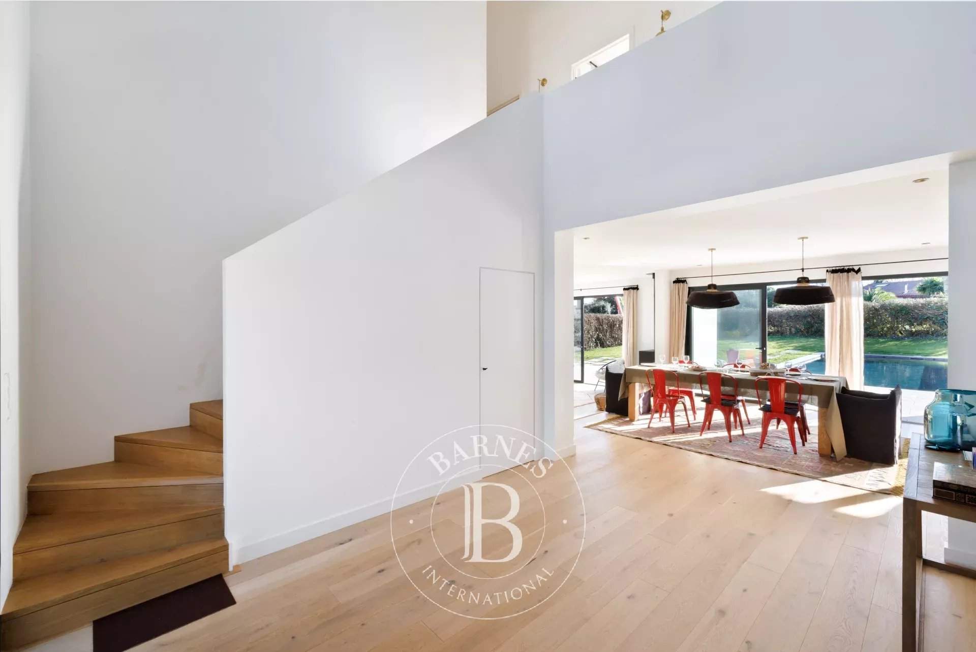 BEACHBREAK - LAFITENIA - Magnifique villa familiale avec piscine chauffée, 4 chambres & 1 studio indépendant - Saint-Jean de Luz picture 8