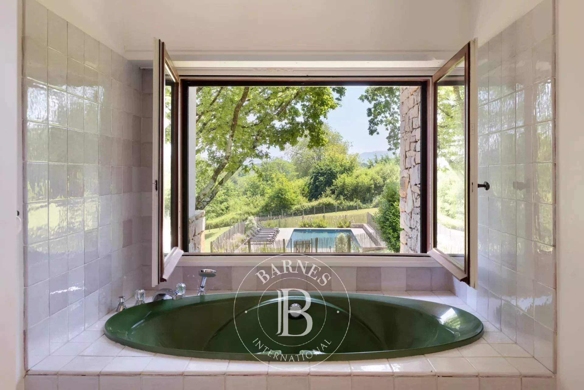 KANIETA - Magnifique villa avec piscine et vue montagnes - Saint Jean de Luz picture 14