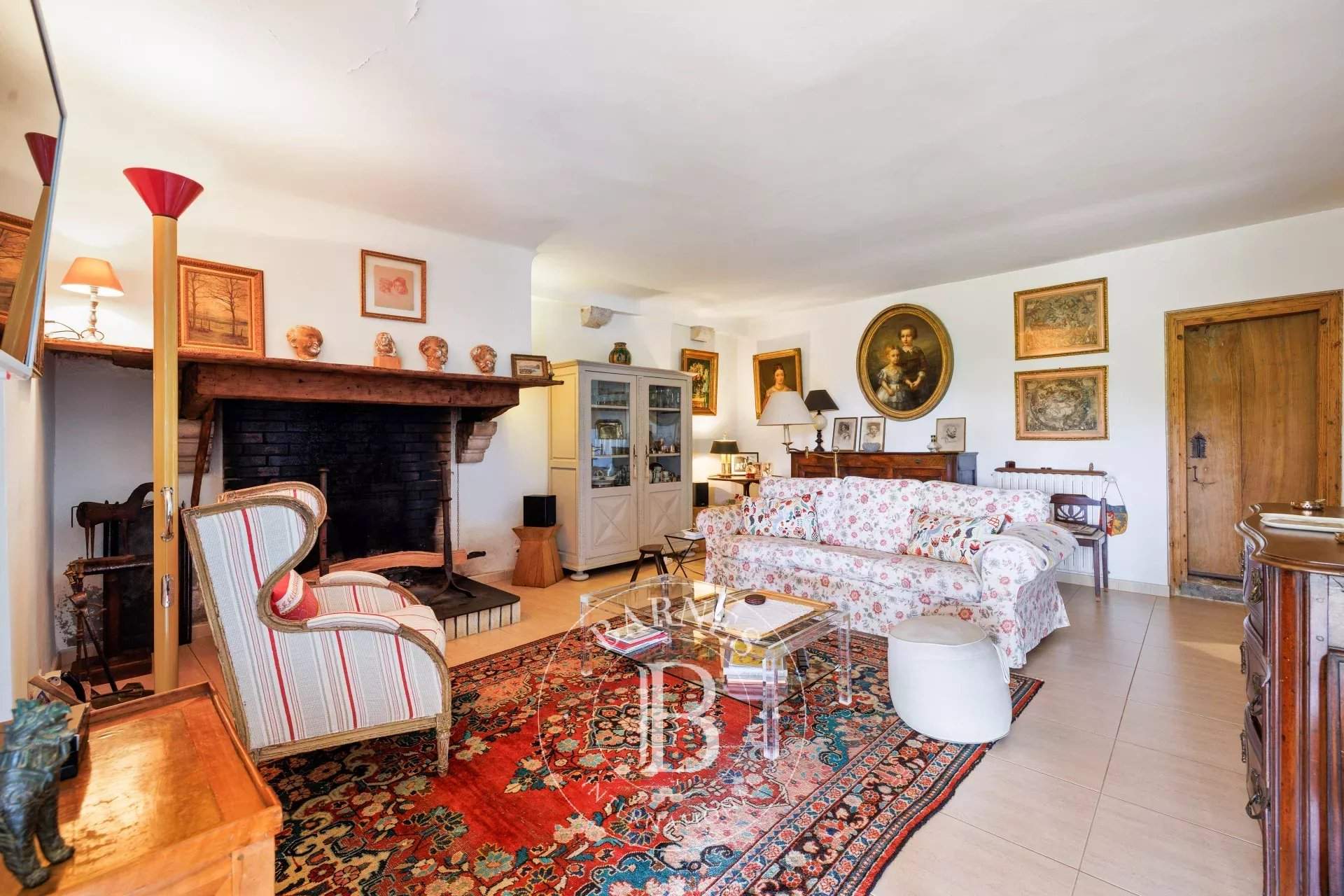 Mouguerre  - Maison 8 Pi&egrave;ces 5 Chambres - picture 12