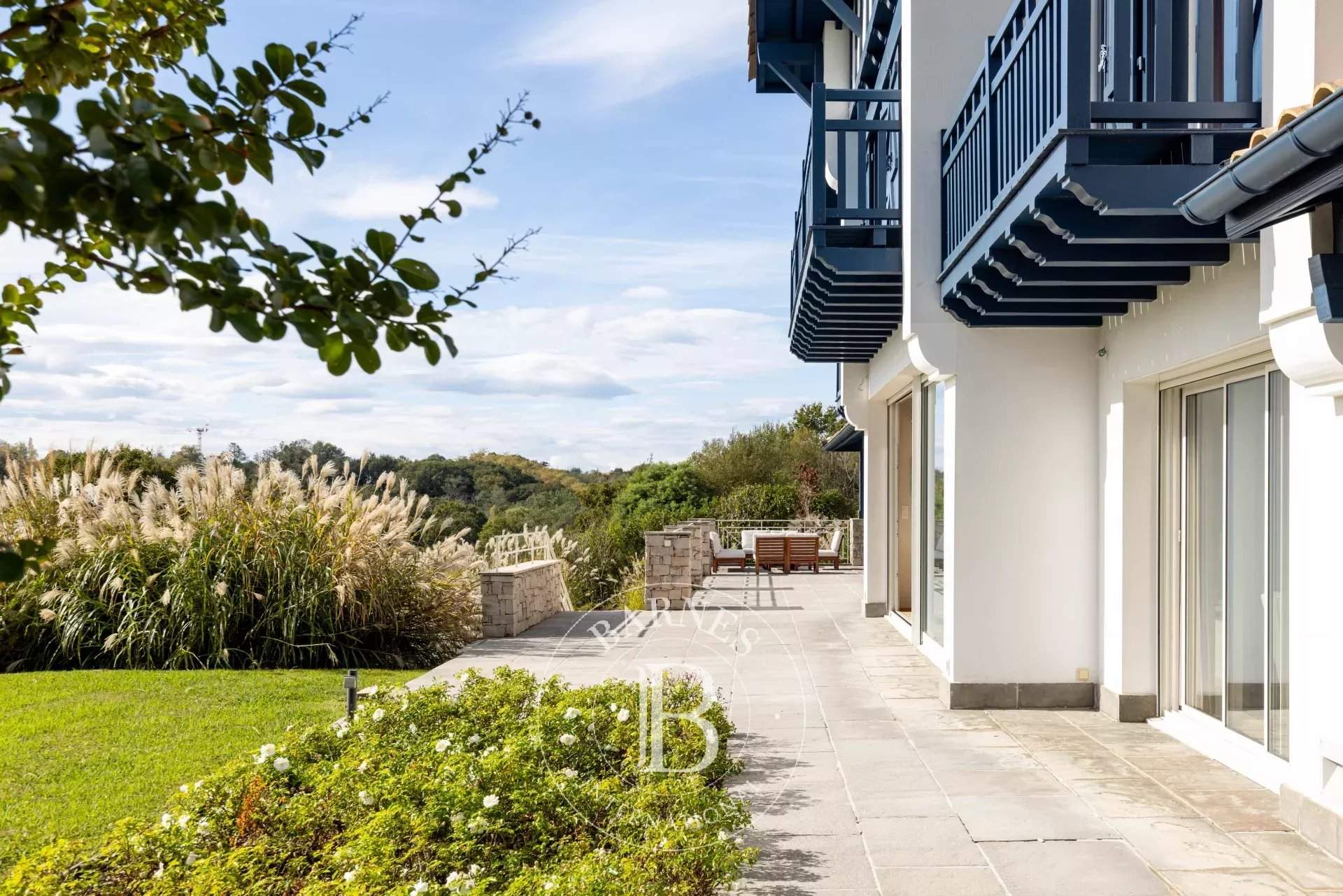 Arbonne  - House 6 Bedrooms - picture 8