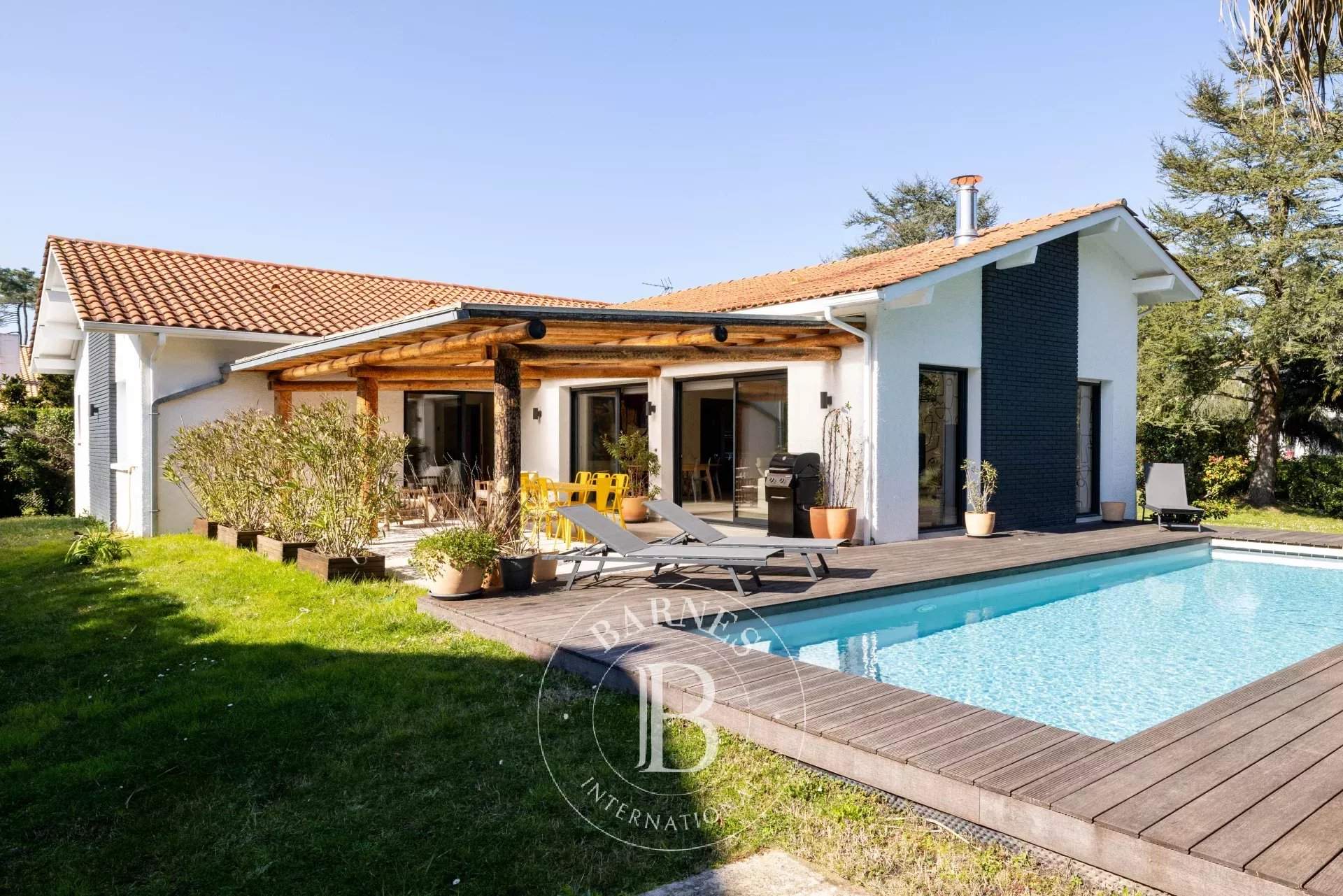 Anglet  - Maison 6 Pi&egrave;ces 4 Chambres - picture 9