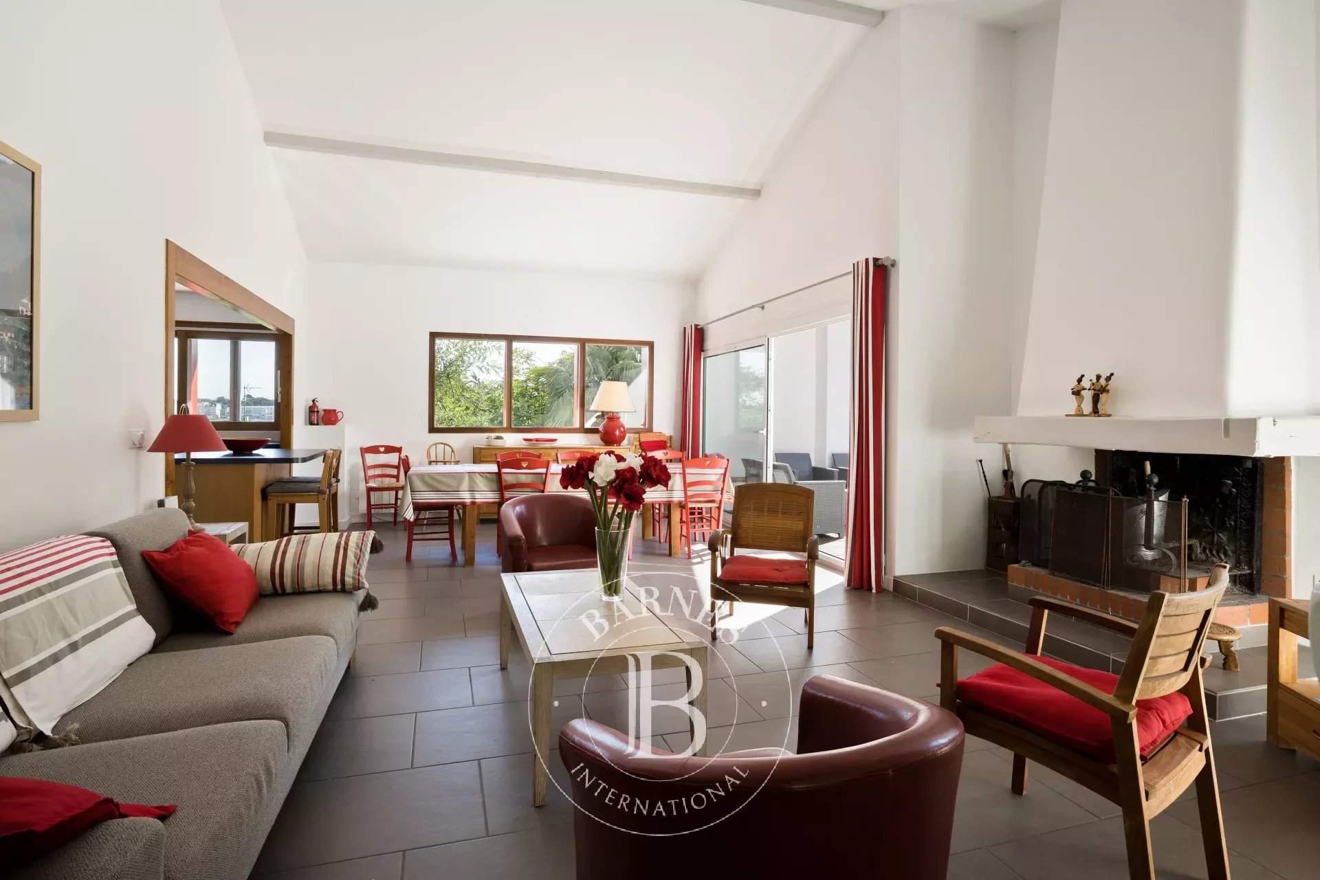 Ciboure  - Maison 7 Pièces 5 Chambres - picture 4