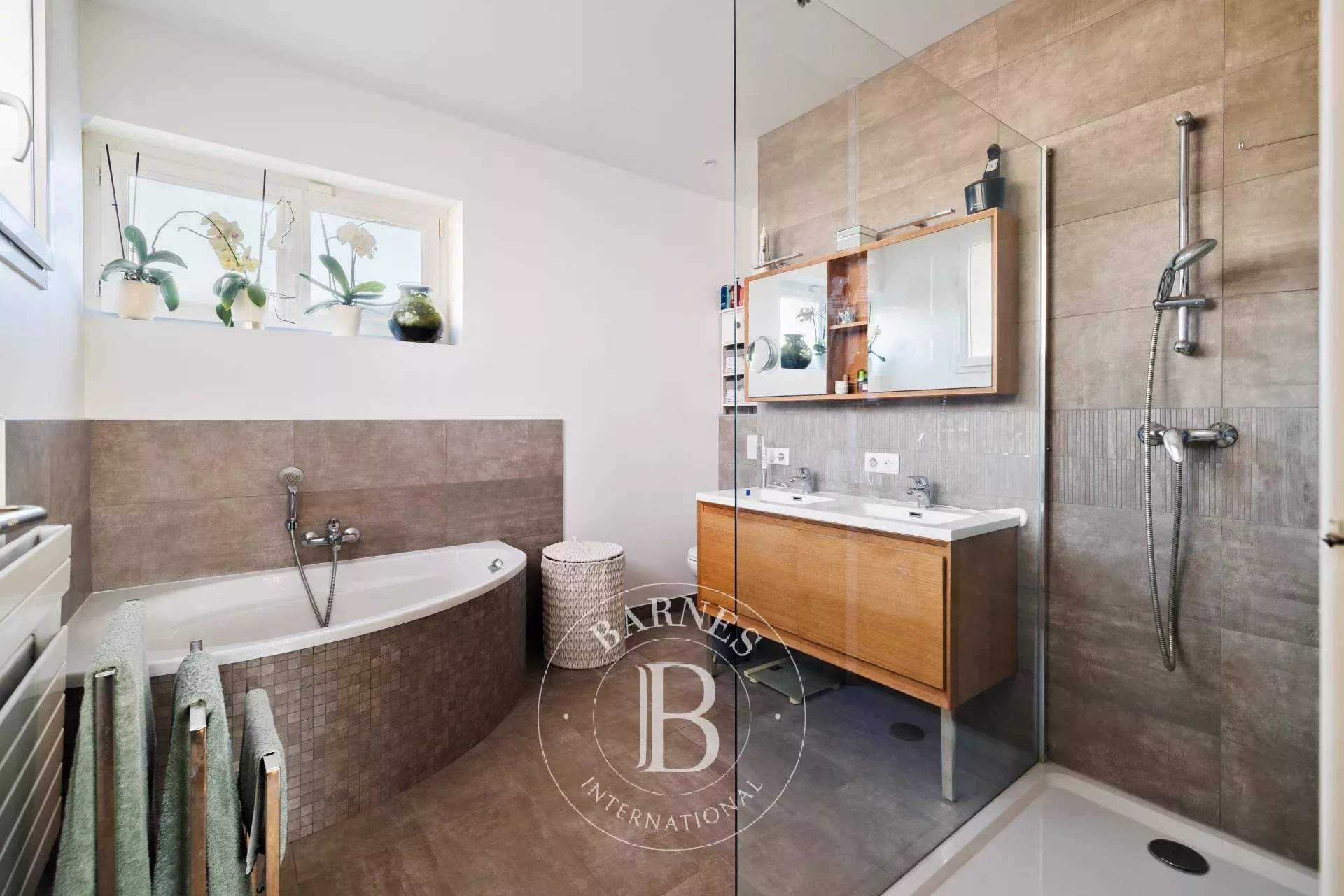 Anglet  - Maison 6 Pi&egrave;ces 4 Chambres - picture 14