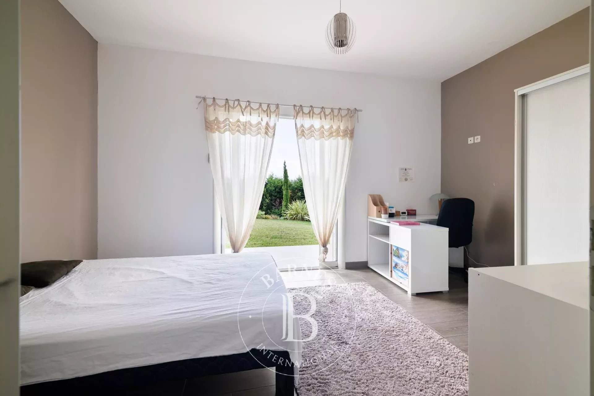 Pau  - Casa 10 Cuartos 4 Habitaciones - picture 18