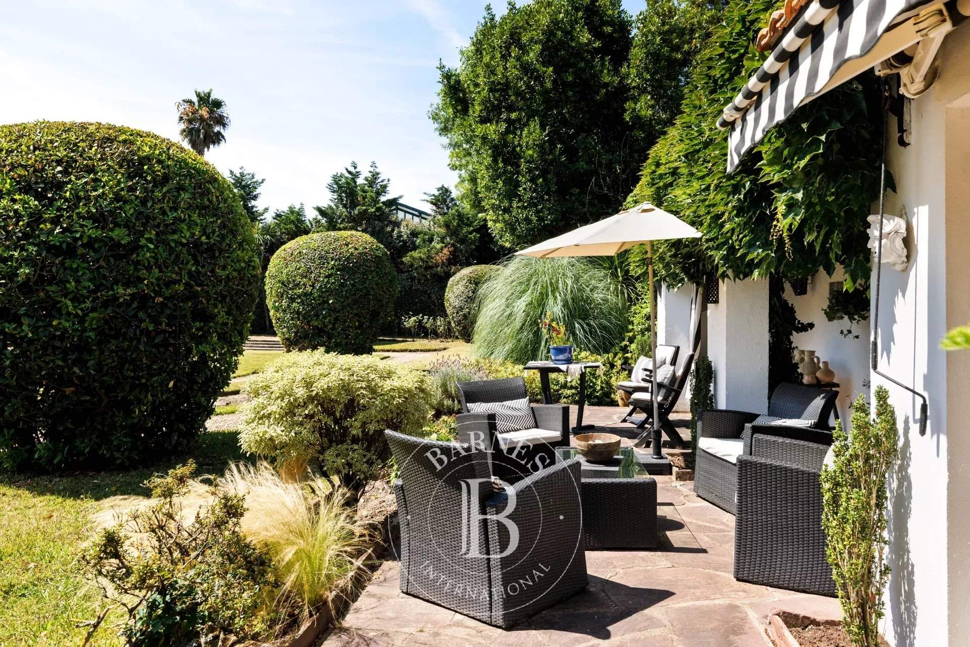 Anglet  - Maison 10 Pi&egrave;ces 5 Chambres - picture 16