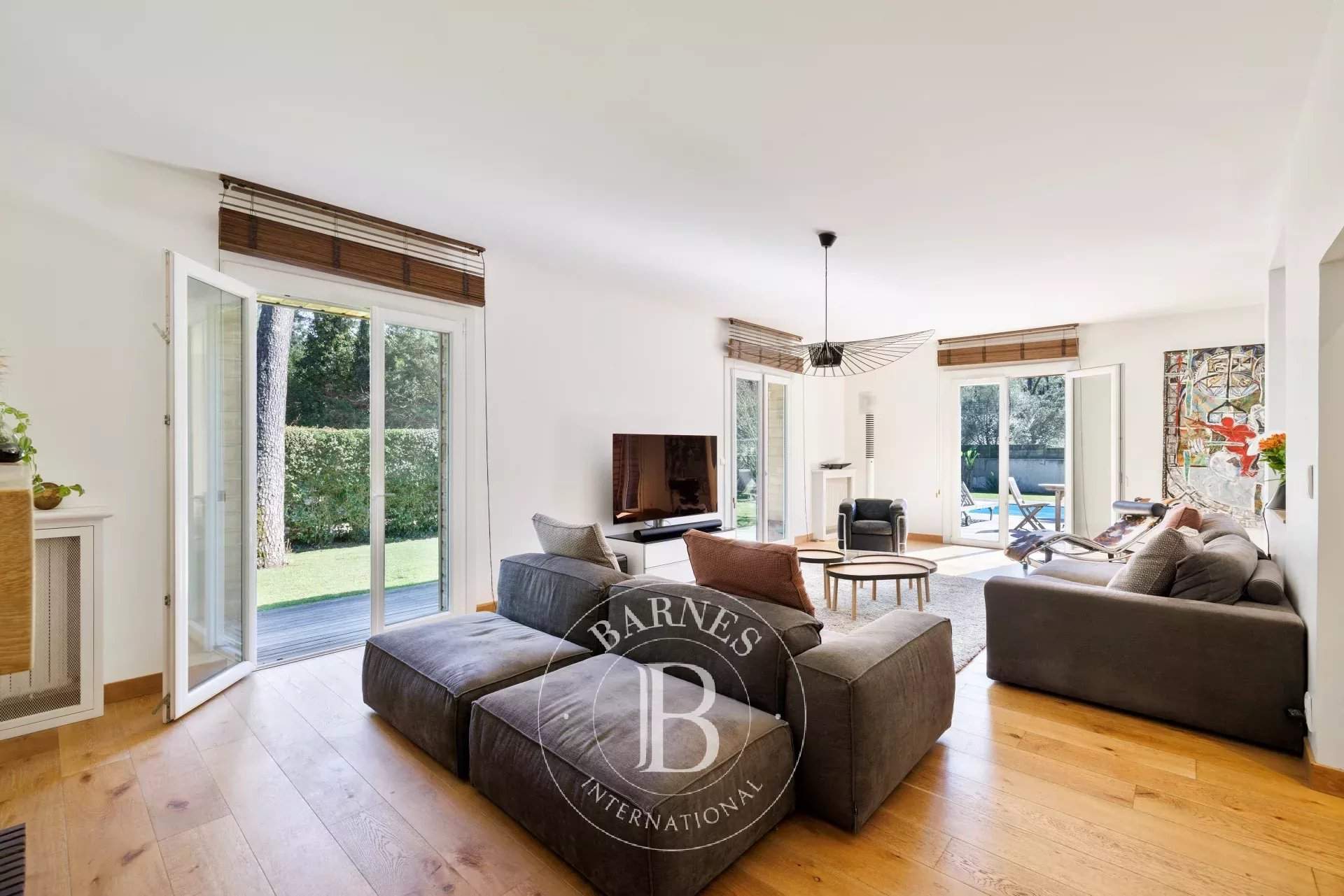 Anglet  - Maison 7 Pi&egrave;ces 5 Chambres - picture 12